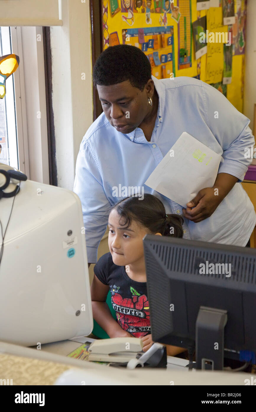 Scuola elementare di classe a Detroit Foto Stock