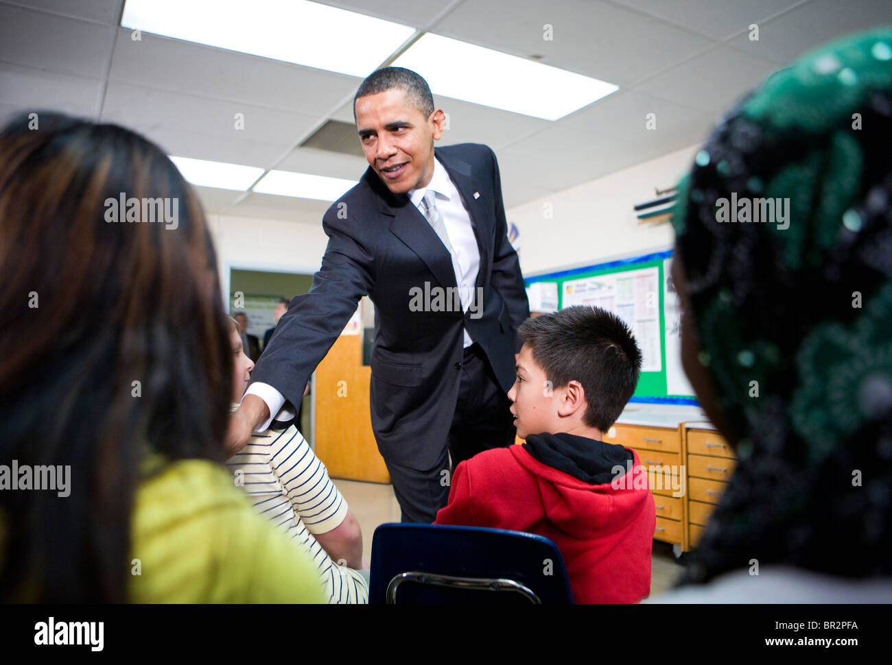 Il presidente Barack Obama visite Graham Road scuola elementare. Foto Stock