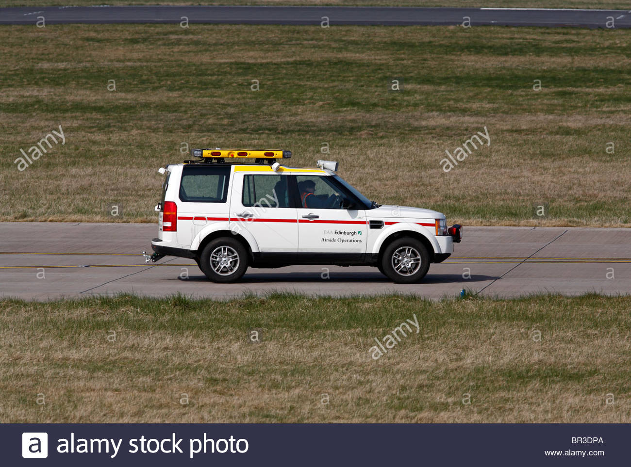 Veicolo di supporto all'aeroporto Foto Stock