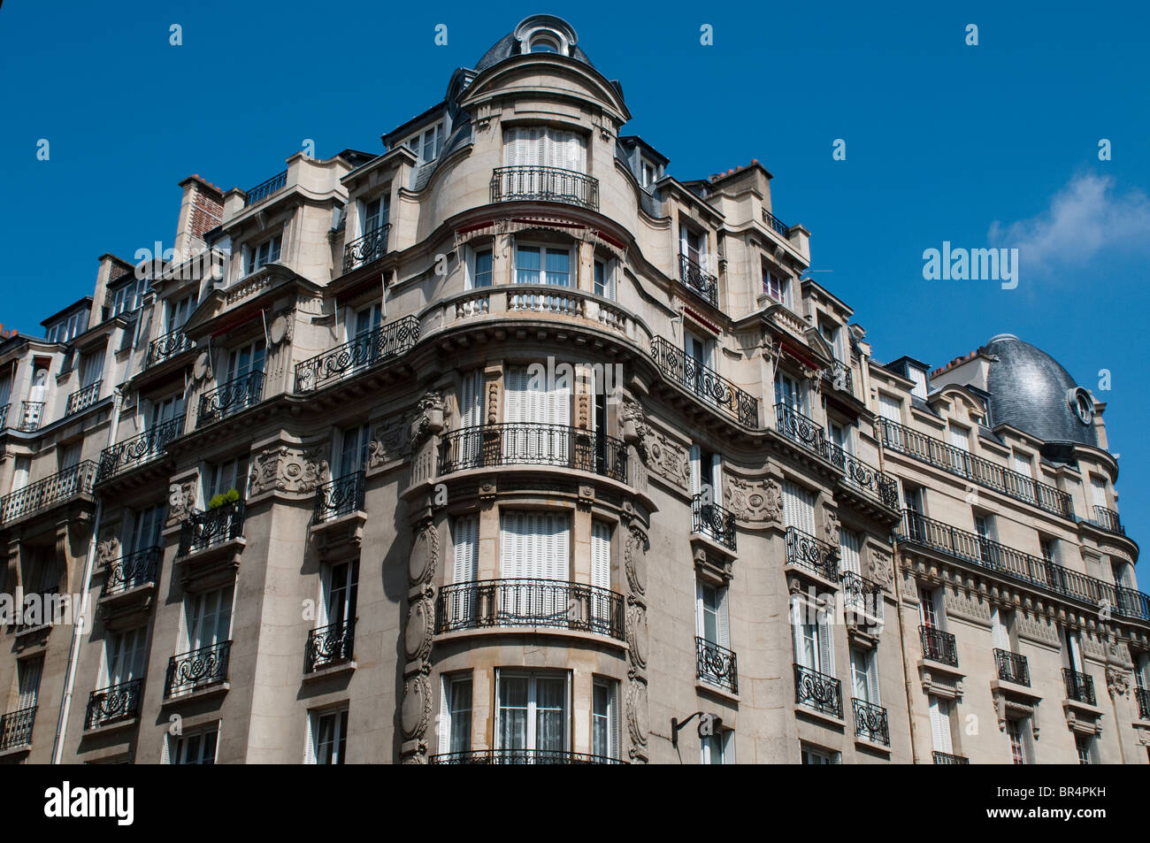 Blocchi di appartamenti in Rue Raynouard, sedicesimo arrondissement, Parigi, Francia Foto Stock