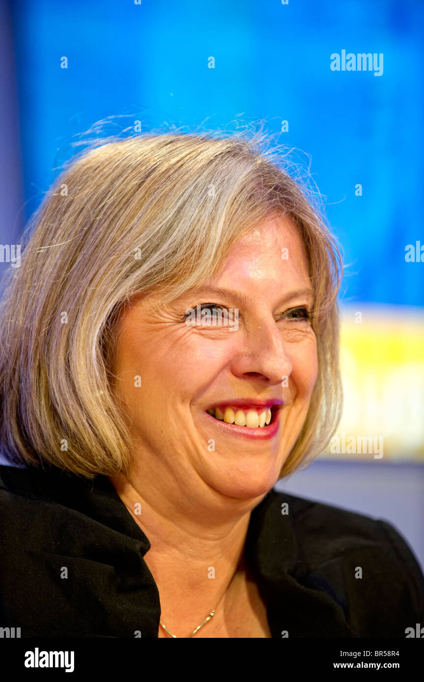 Primo Ministro del Regno Unito, Theresa Maggio MP Foto Stock