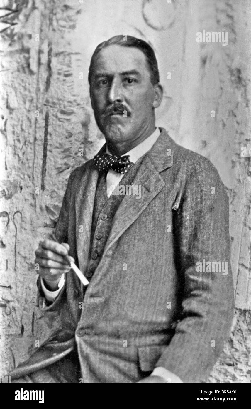 Howard Carter scoprì Tutankhamon la tomba nella Valle dei Re, nei pressi di Luxor in Egitto nel mese di novembre 1922. Scansionata da materiale di immagine in archivio di stampa Ritratto Service (ex premere ritratto Bureau) Foto Stock