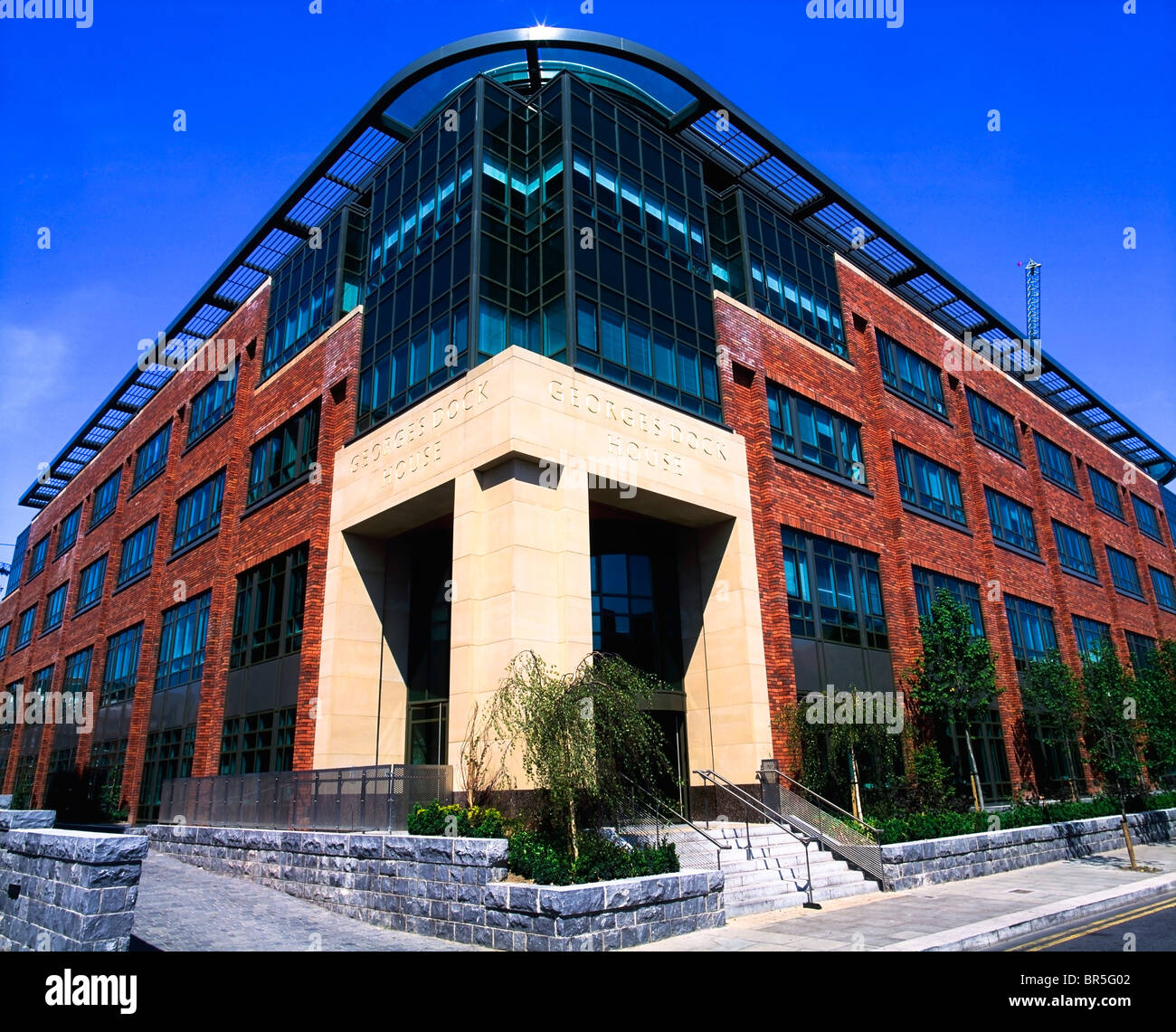 Dublino, Co Dublin, Irlanda, George's Dock House presso l'International Financial Services Centre (IFSC) Foto Stock