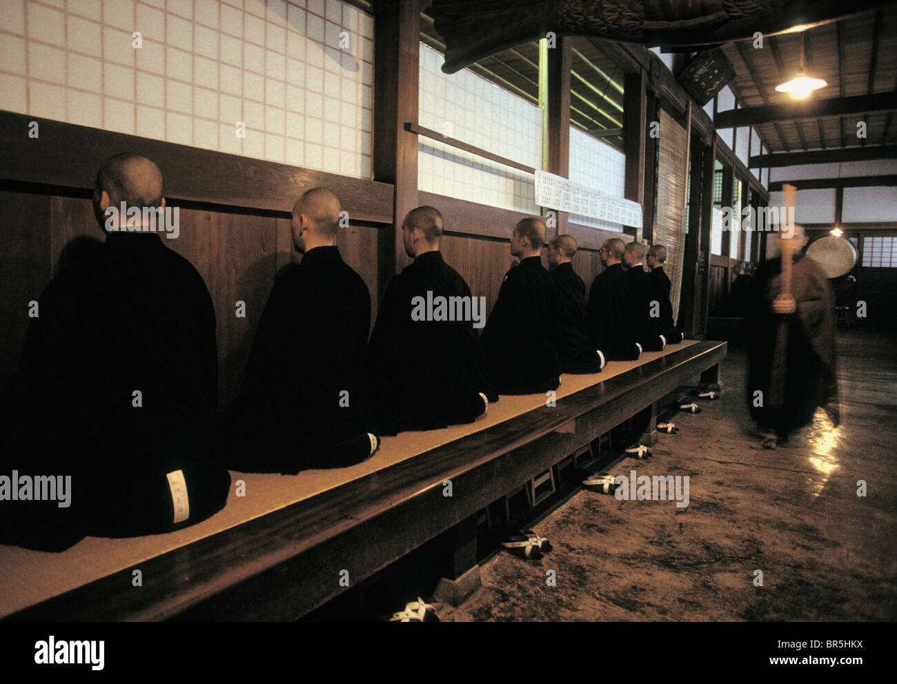 La pratica di meditazione zen Foto Stock