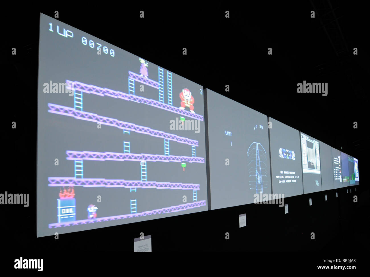 Foto di originale Donkey Kong video gioco presi durante una mostra sulla storia dei videogiochi. Foto Stock