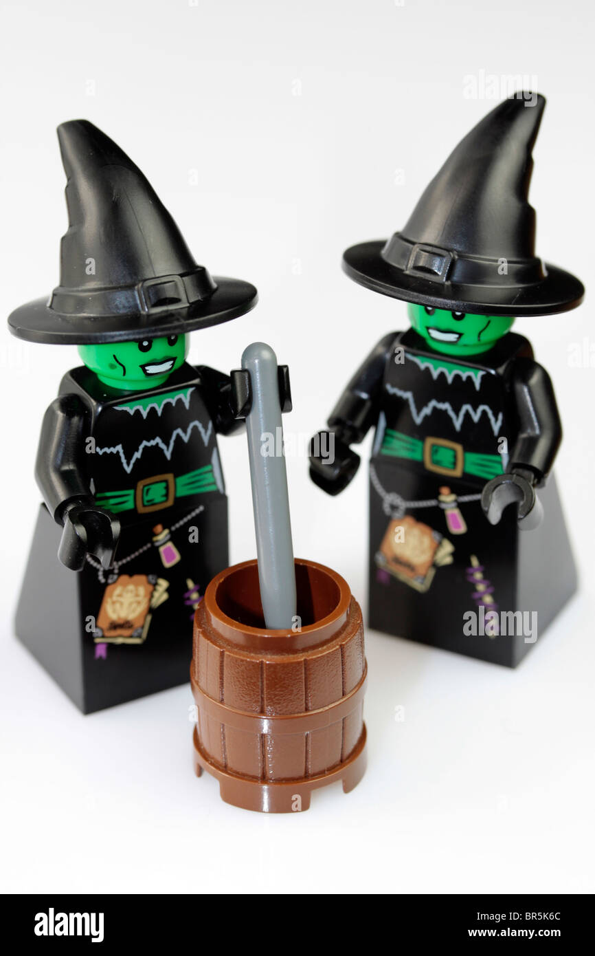 Intorno alla tua Lego calderone andare. Foto Stock