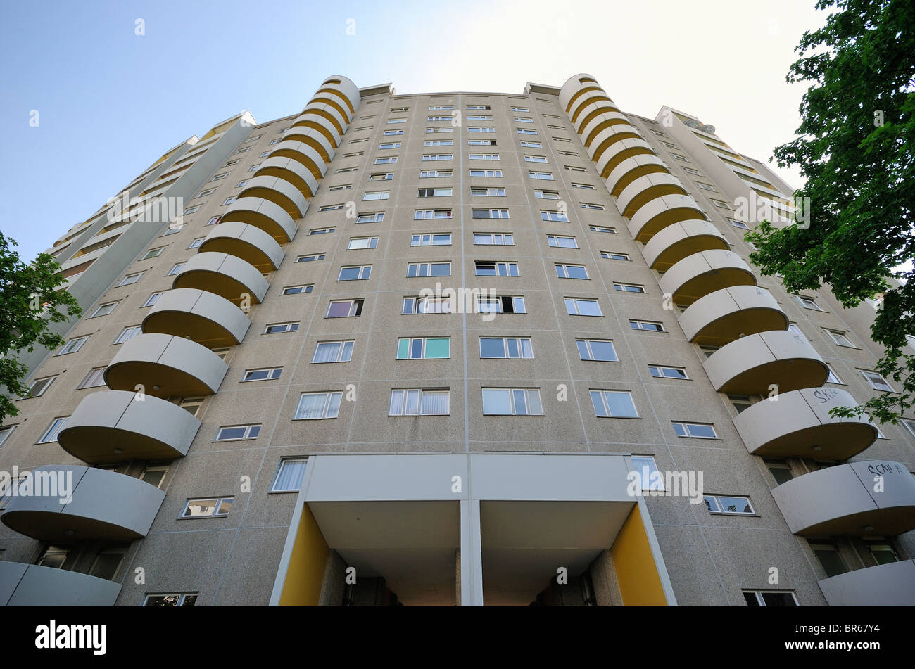Gropiusstadt, Gropius City, a 18 piani edificio di appartamenti da Walter Gropius, insediamento satellite, Berlino, Germania, Europa. Foto Stock