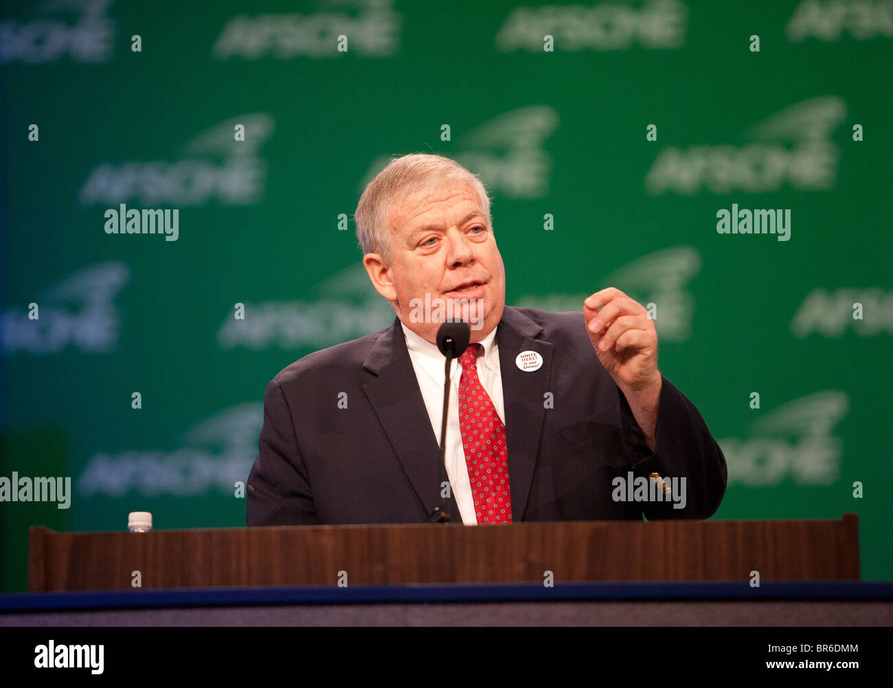 Boston, Massachusetts - UNITE qui il Presidente John Wilhelm parlando alla convenzione dei pubblici dipendenti unione AFSCME. Foto Stock