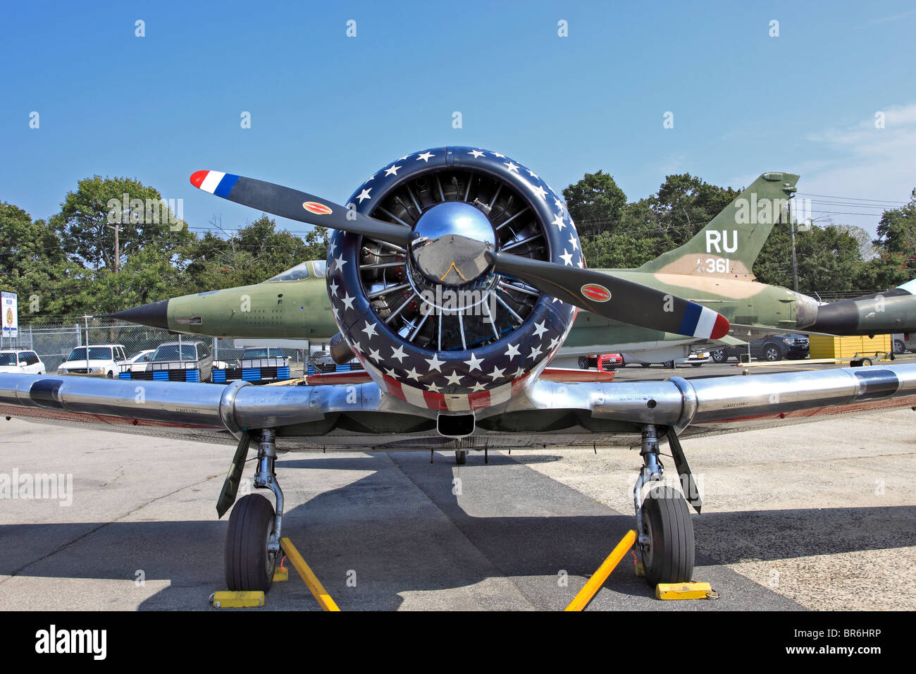 North American T-6 texano WWII trainer American Airpower Museo aeroporto Repubblica Farmingdale Long Island NY Foto Stock