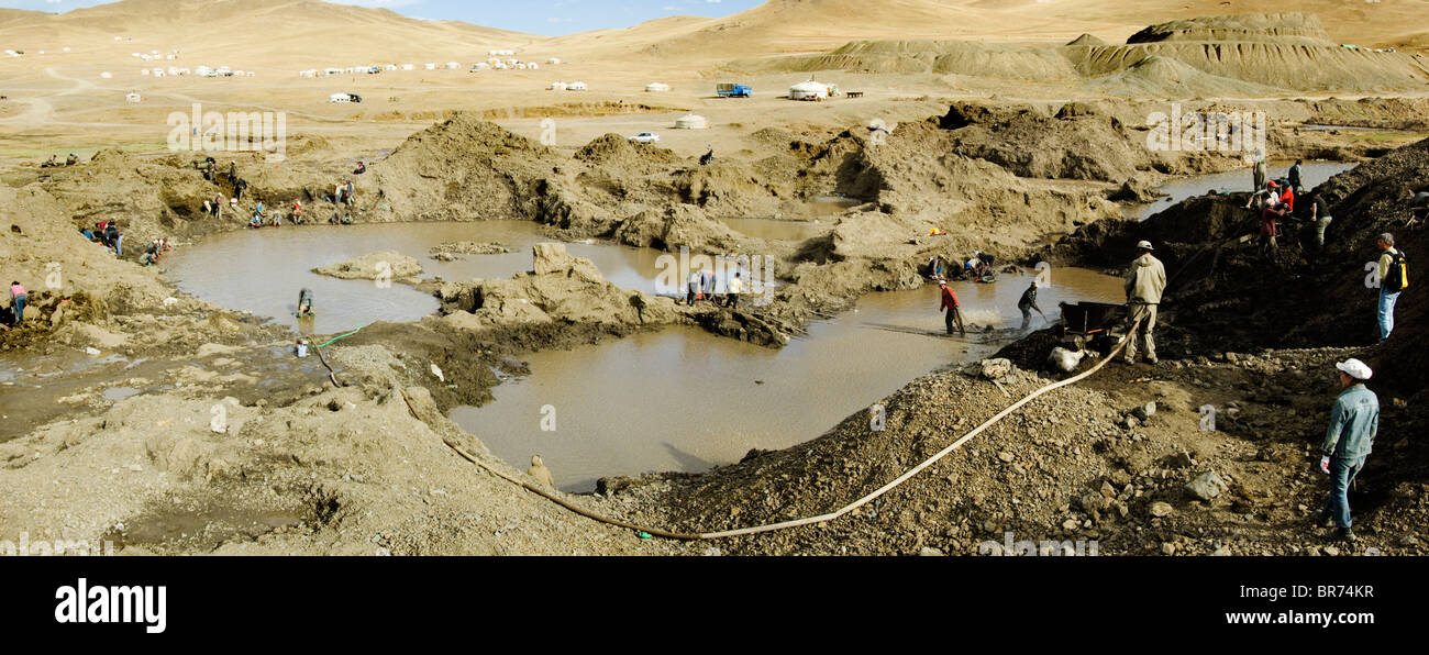 Artigianale di miniere d'oro in Mongolia Foto Stock