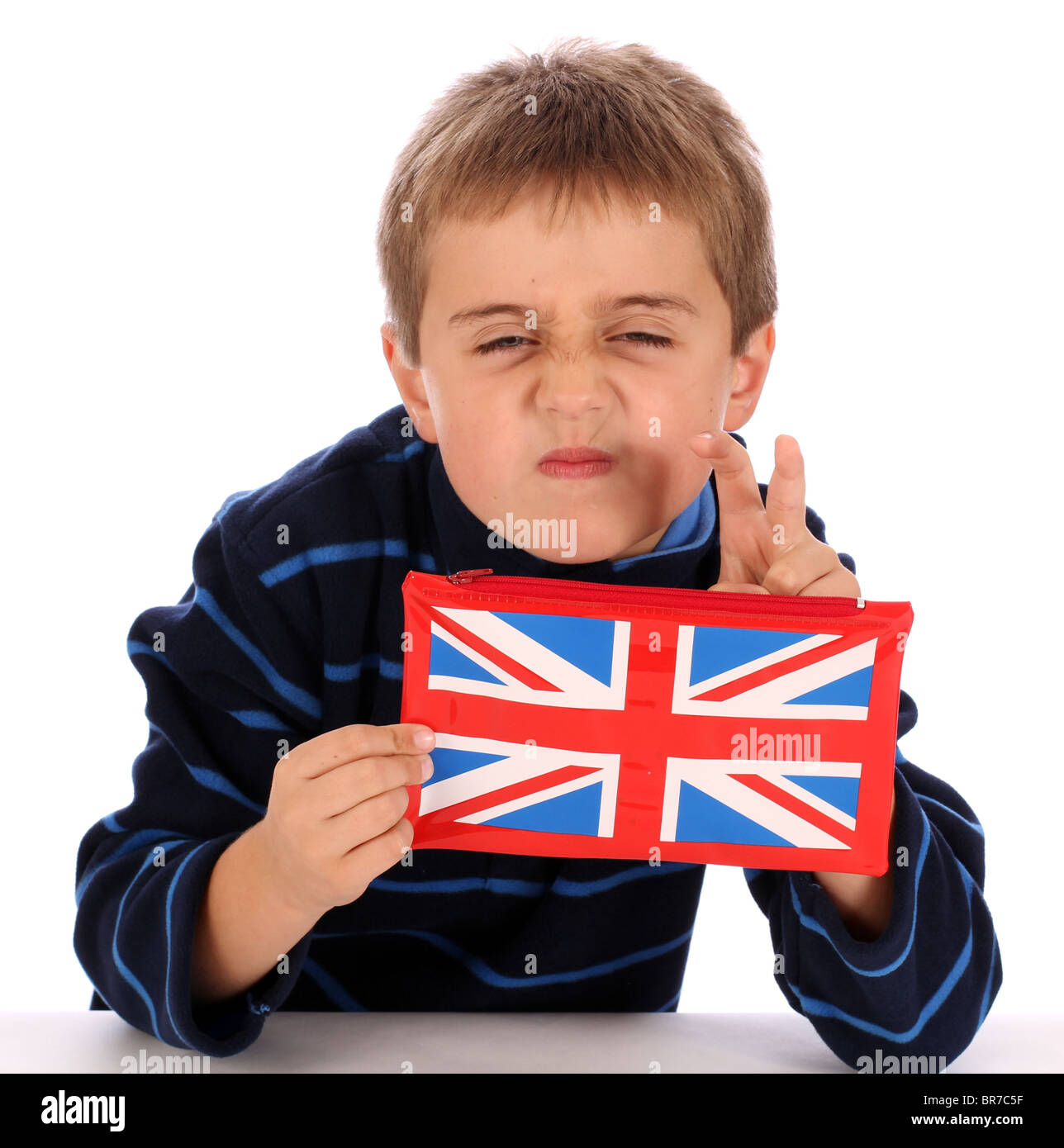 Piccolo Ragazzo con la bandiera britannica caso matita Foto Stock