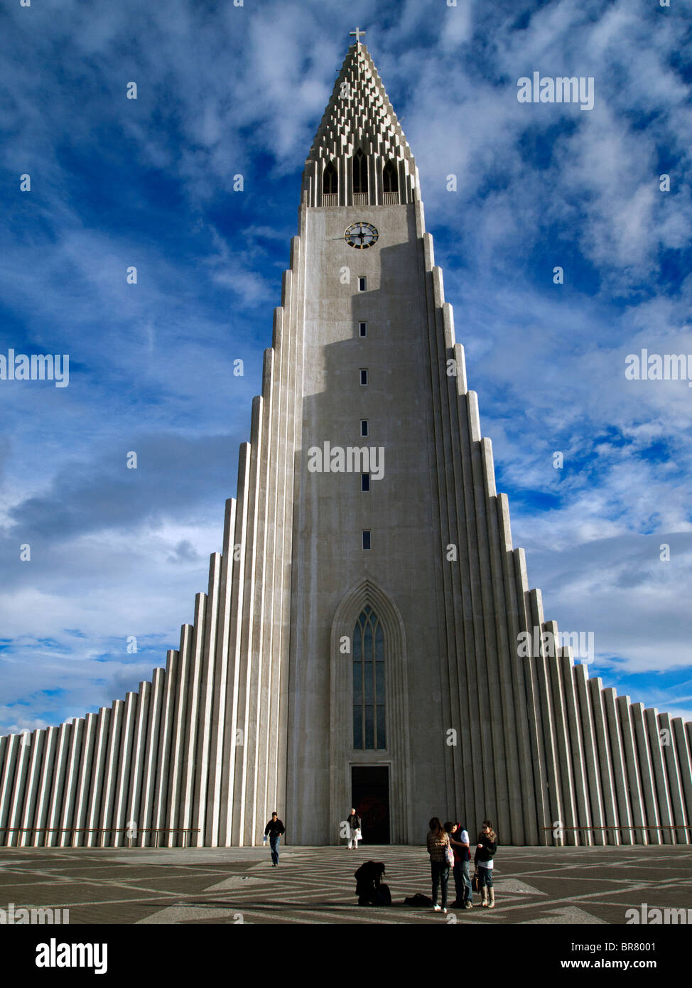 L'Hallgrímskirkja (islandese: "chiesa di Hallgrímur'), Reykjavik, Islanda Foto Stock