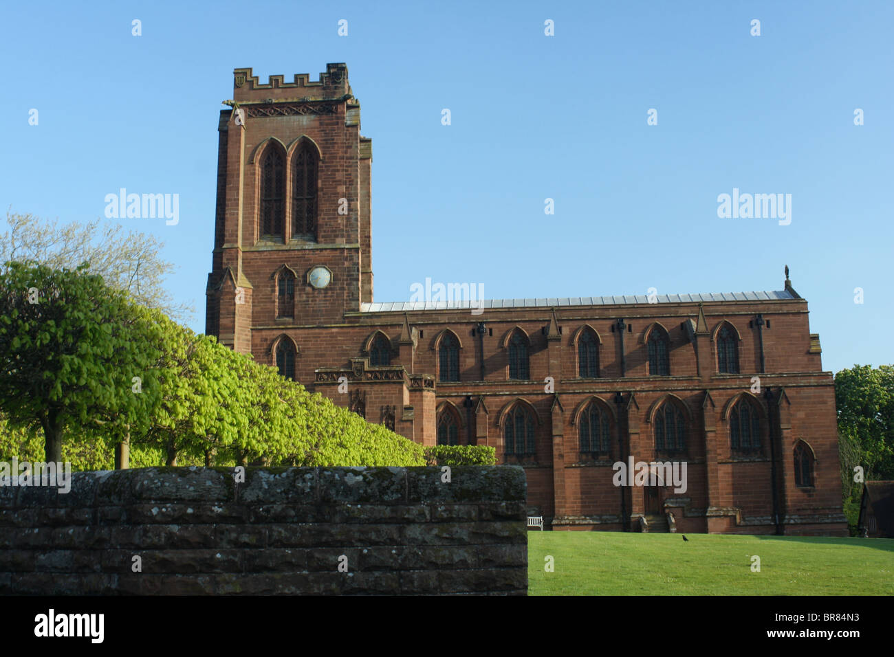 Chiesa di Santa Maria di Eccleston Cheshire prese su una chiara mattina di primavera nel mese di maggio Foto Stock