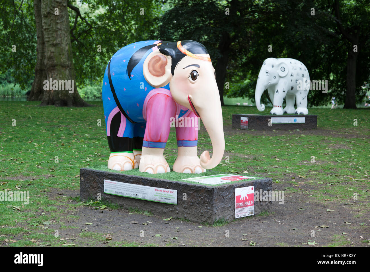 Elephant Parade London 2010 in St James Park Foto Stock