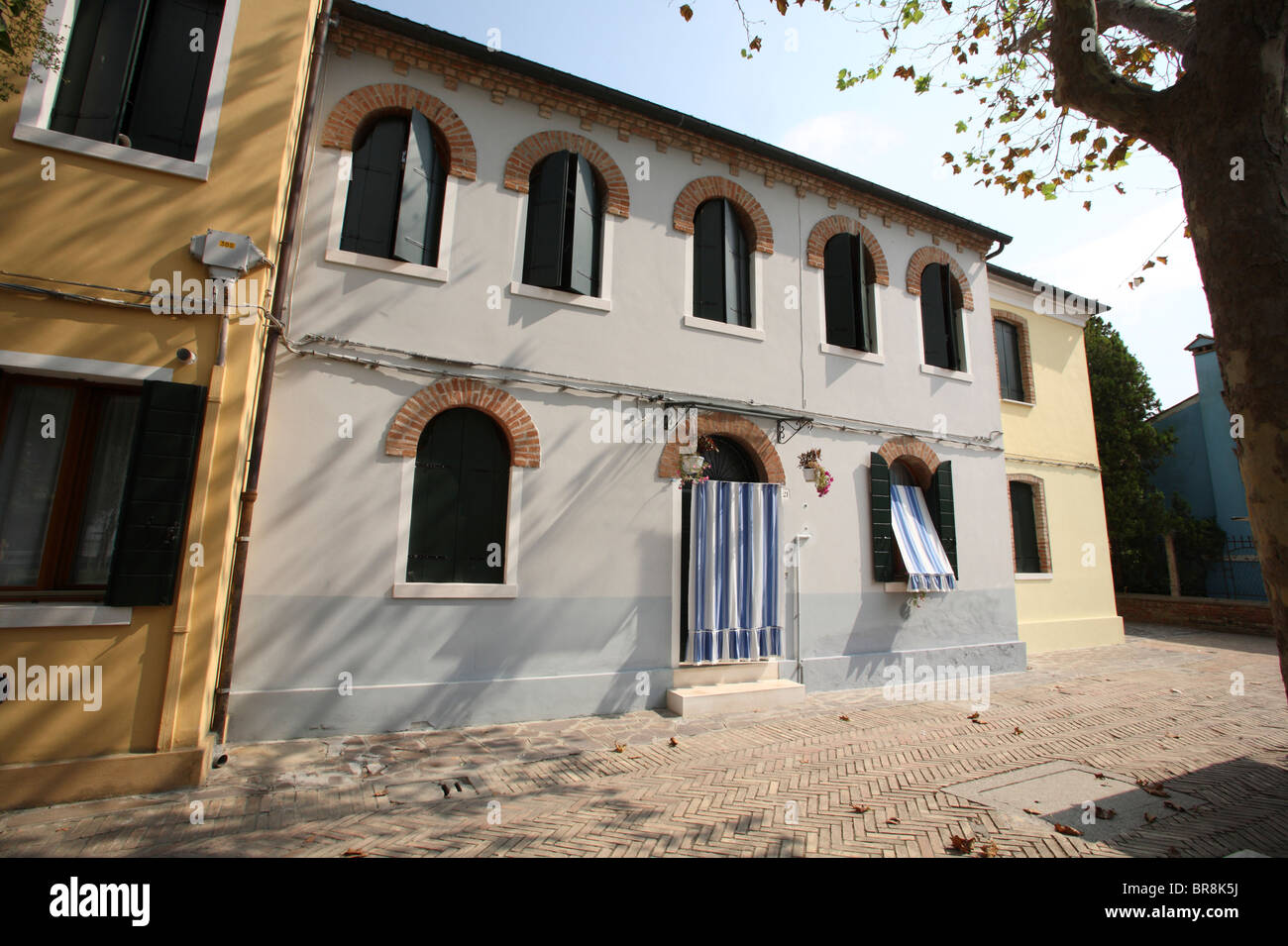 Townscape all isola di Burano Foto Stock