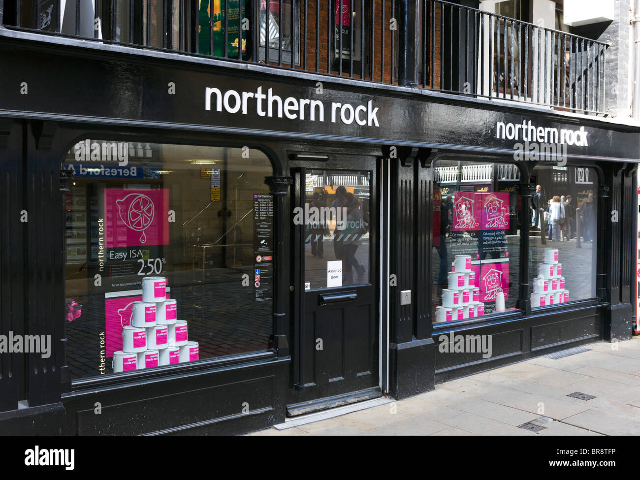 Northern Rock filiale di banca in Chester Town Center, Cheshire, Inghilterra, Regno Unito Foto Stock