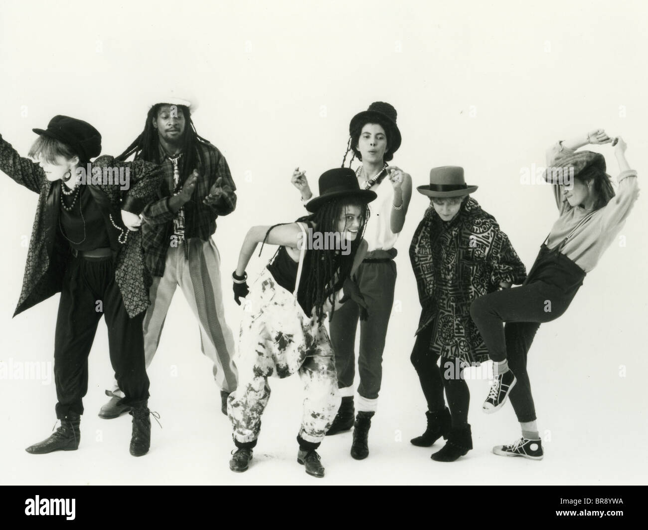 AMAZULU foto promozionale di UK ska gruppo circa 1983 con il cantante Anne-Marie Ruddock center Foto Stock