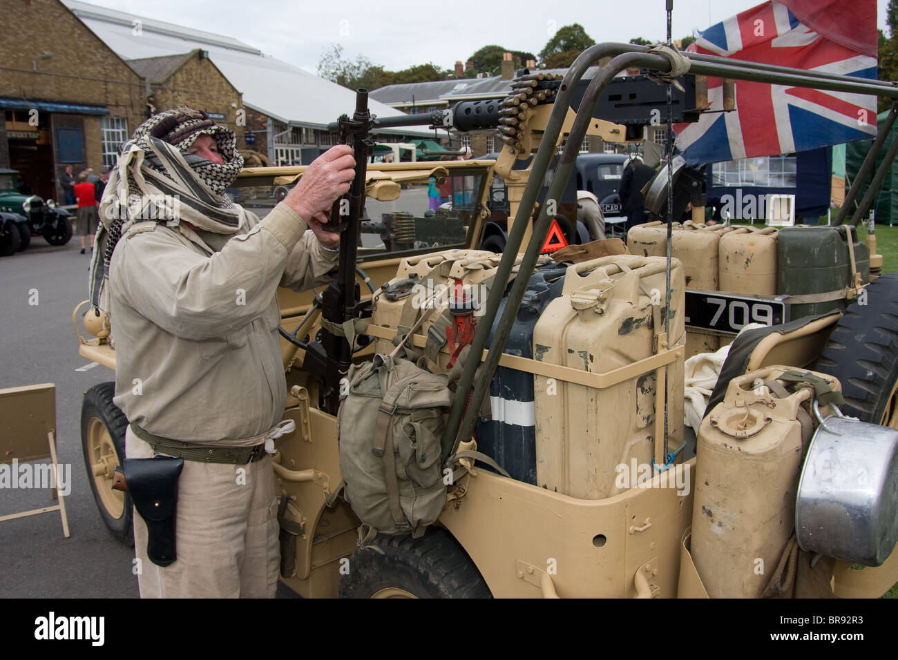 Saluto a 1940 dotate di reenactments della vita civile nella seconda guerra mondiale e il salvataggio dell'esercito a Dunkerque Foto Stock