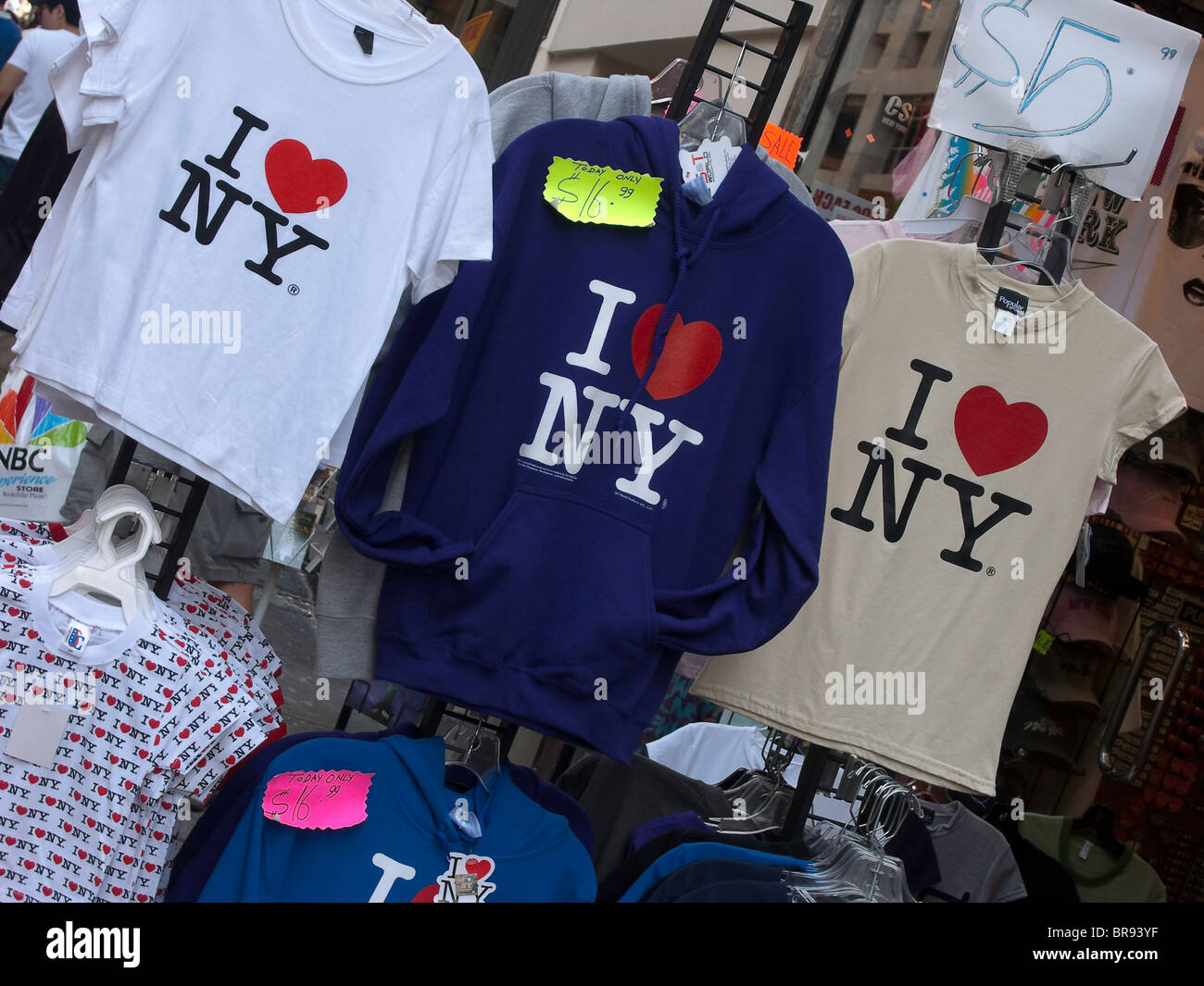 "Io amo New York " magliette souvenir Stand, NYC Foto Stock