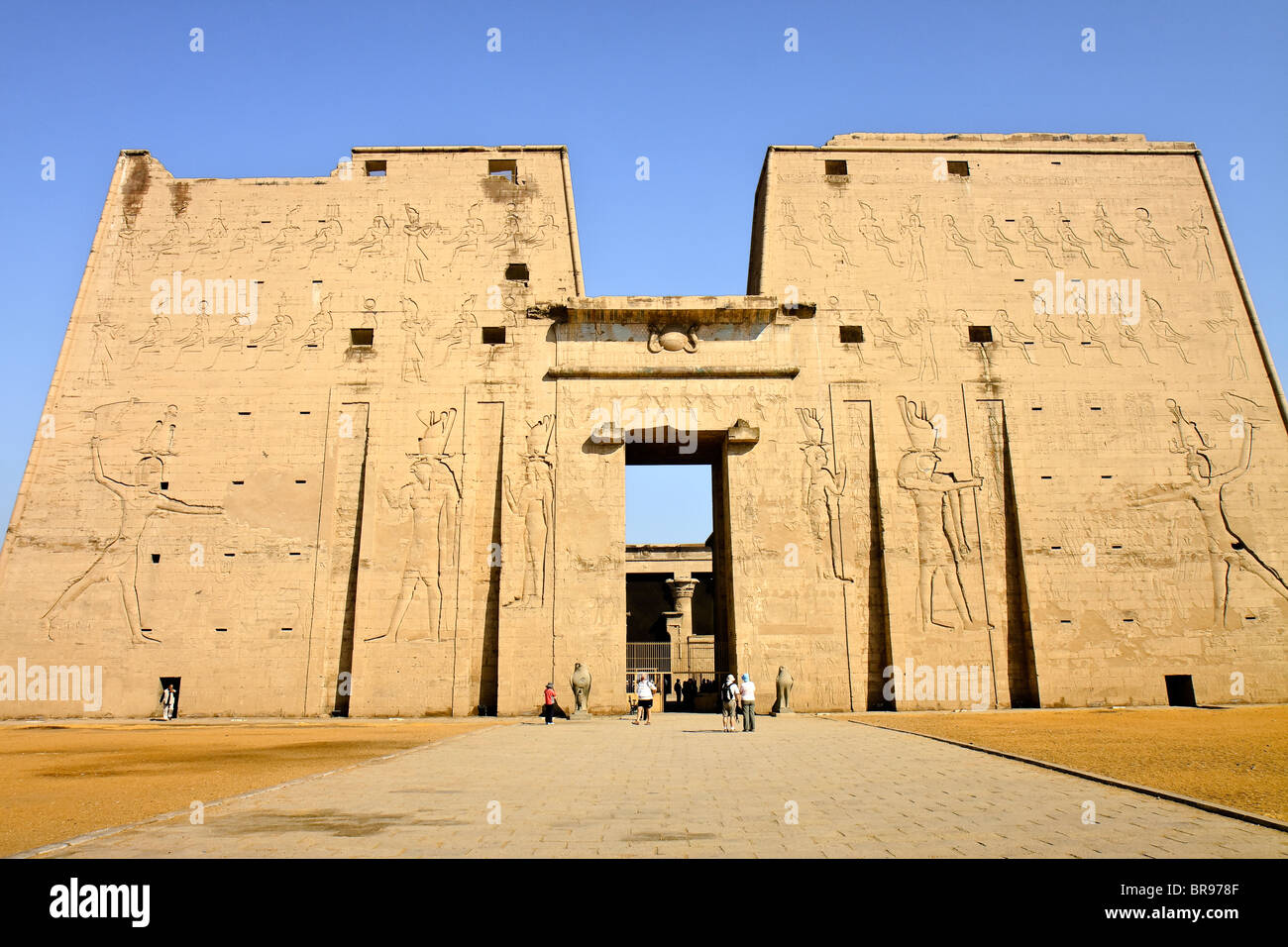 Egitto Edfu Tempio di Horus Foto Stock