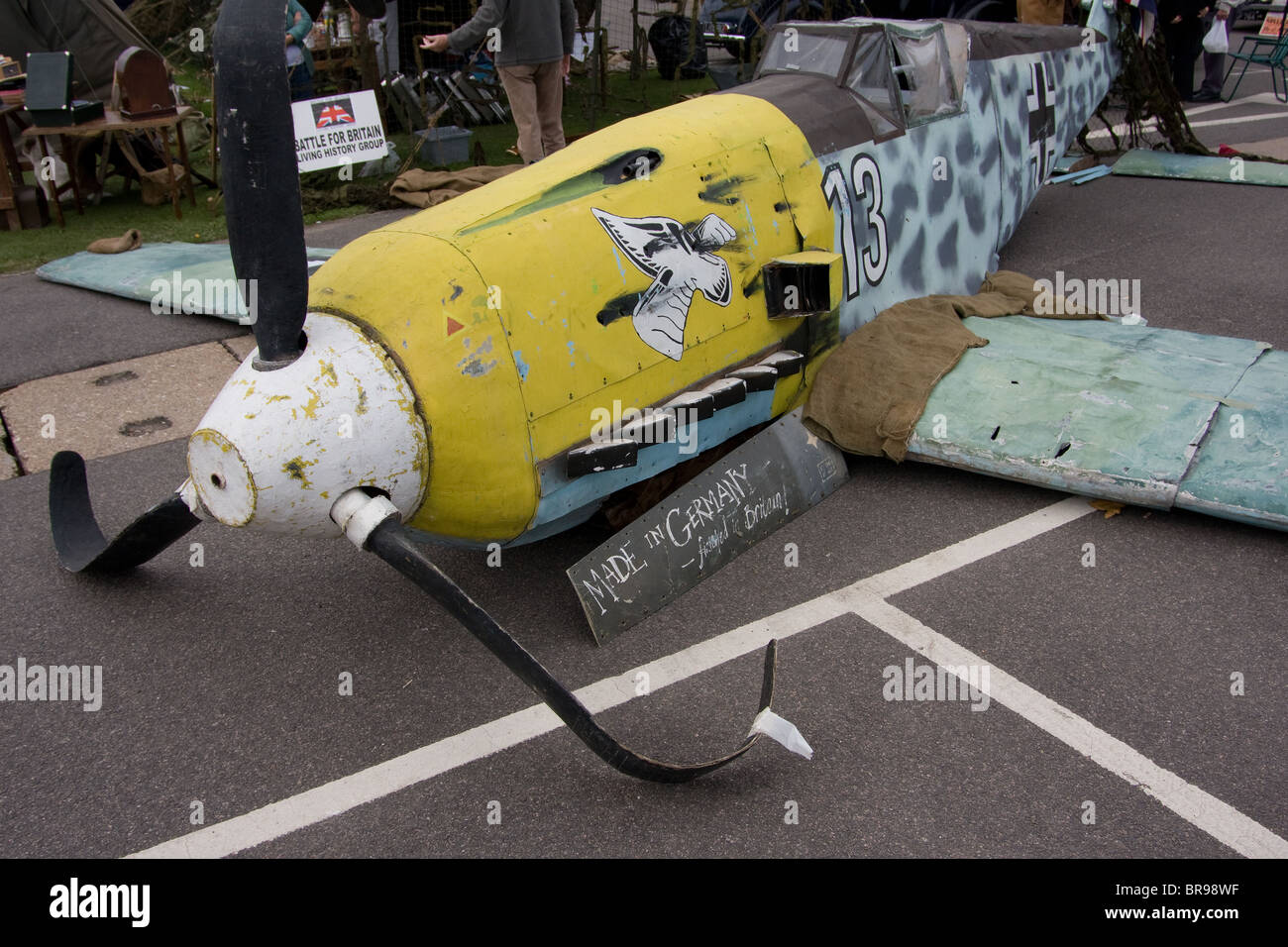 Saluto a 1940 dotate di reenactments della vita civile nella seconda guerra mondiale e il salvataggio dell'esercito a Dunkerque Foto Stock