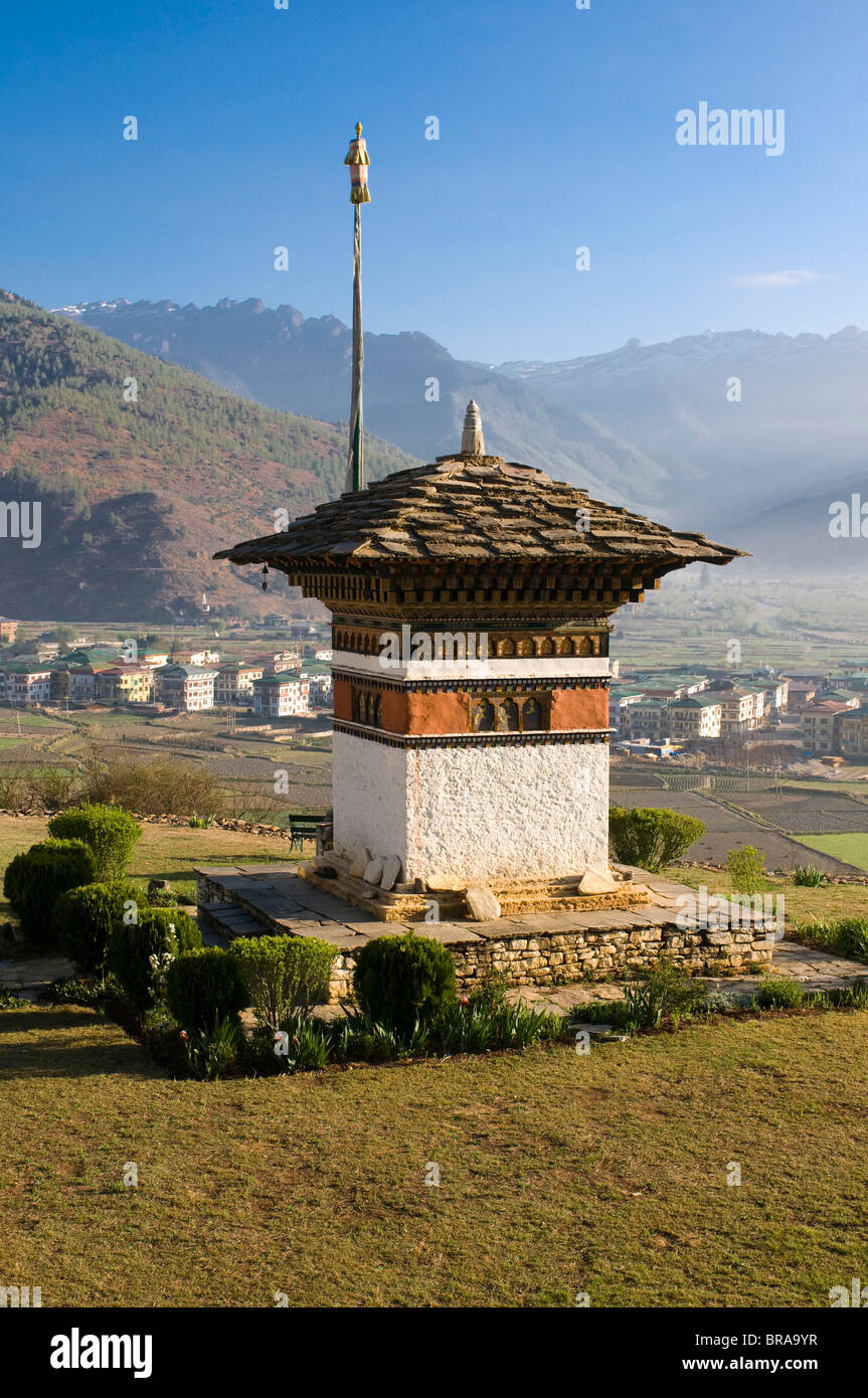 Bellissima stupa buddisti, Paro, Bhutan, Asia Foto Stock