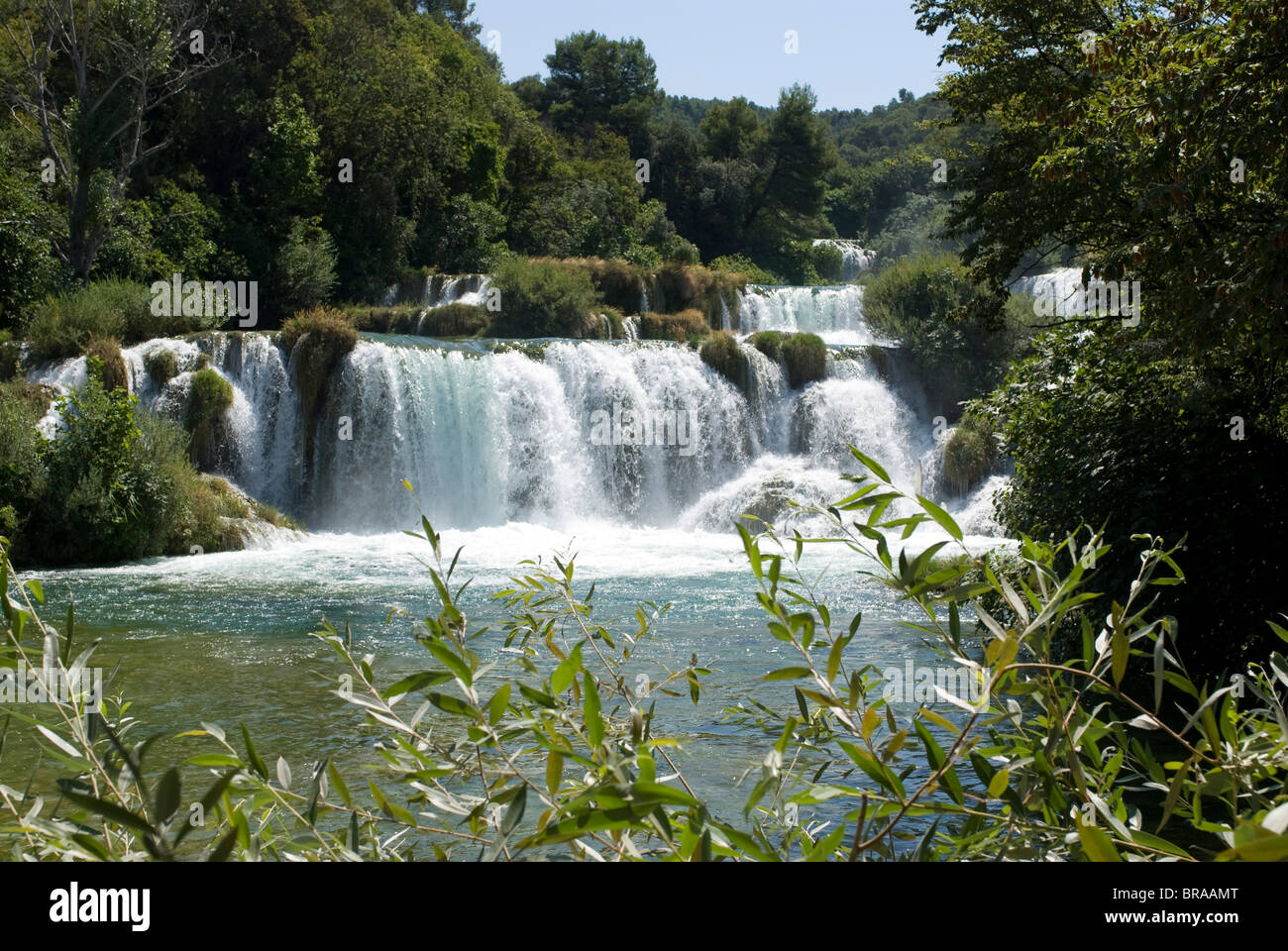 La cascata nel Parco Nazionale di Krka, Croazia, Europa Foto Stock