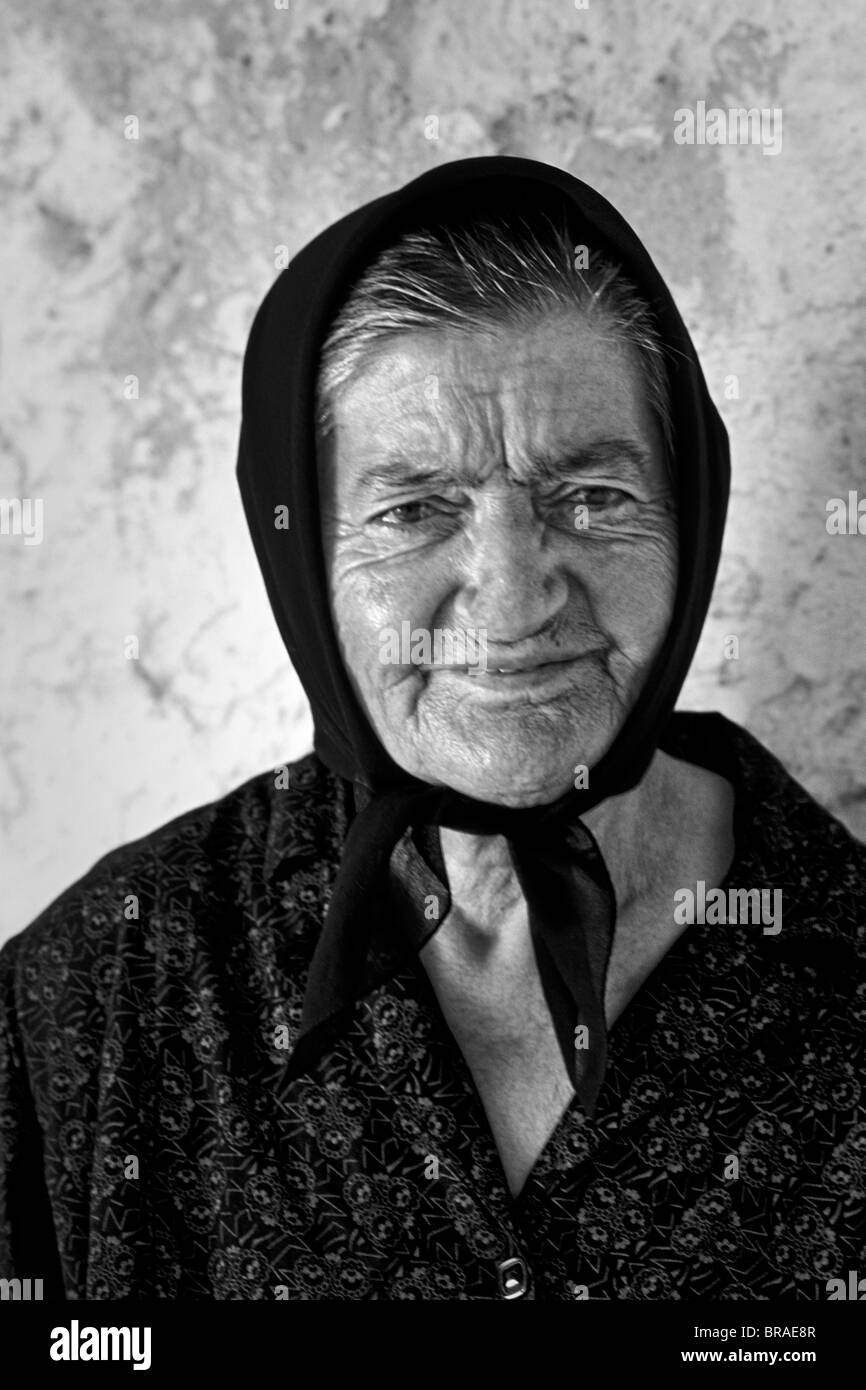 Atene Grecia donna Ritratto di nativo locale Foto Stock