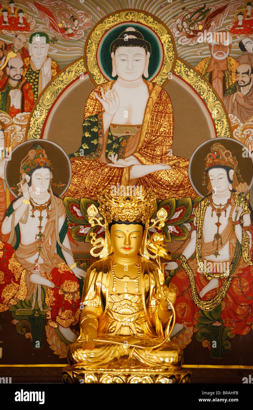 Kwanseum Bosal, Avalokitesvara (Bodhisattva della compassione), Seul, Corea del Sud, Asia Foto Stock