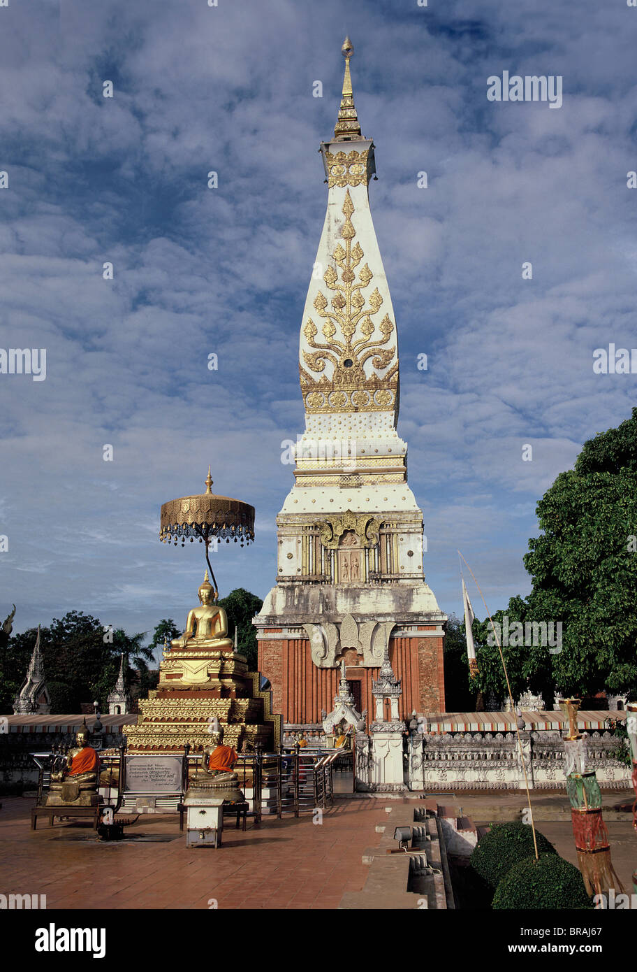 Phra That Phnom, molto venerata stupa in Nakorn Phnom, Thailandia, Sud-est asiatico, in Asia Foto Stock