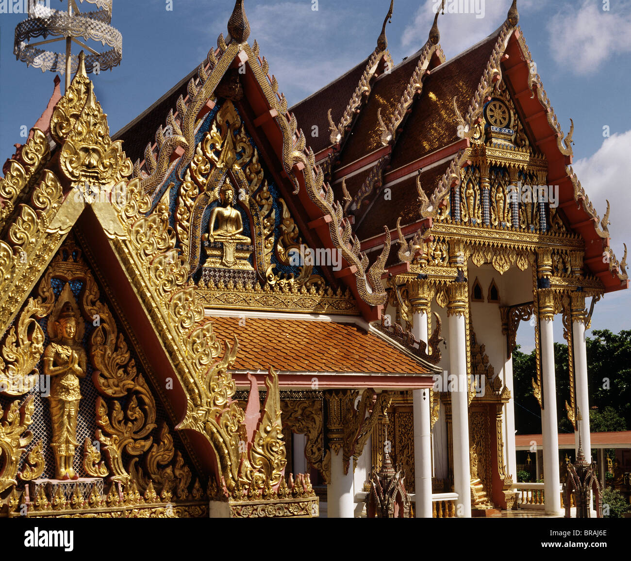 Un moderno tempio thailandese, Ayuttaya provincia, Thailandia, Sud-est asiatico, in Asia Foto Stock