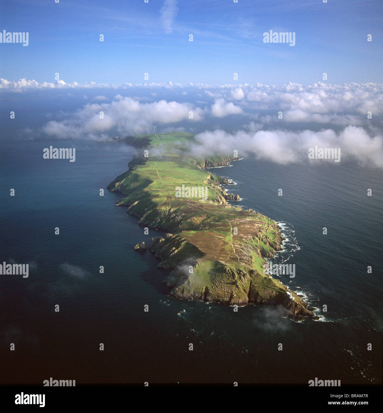 Immagine aerea di Lundy Island cercando da nord a sud, Canale di Bristol, Devon, Inghilterra, Regno Unito, Europa Foto Stock