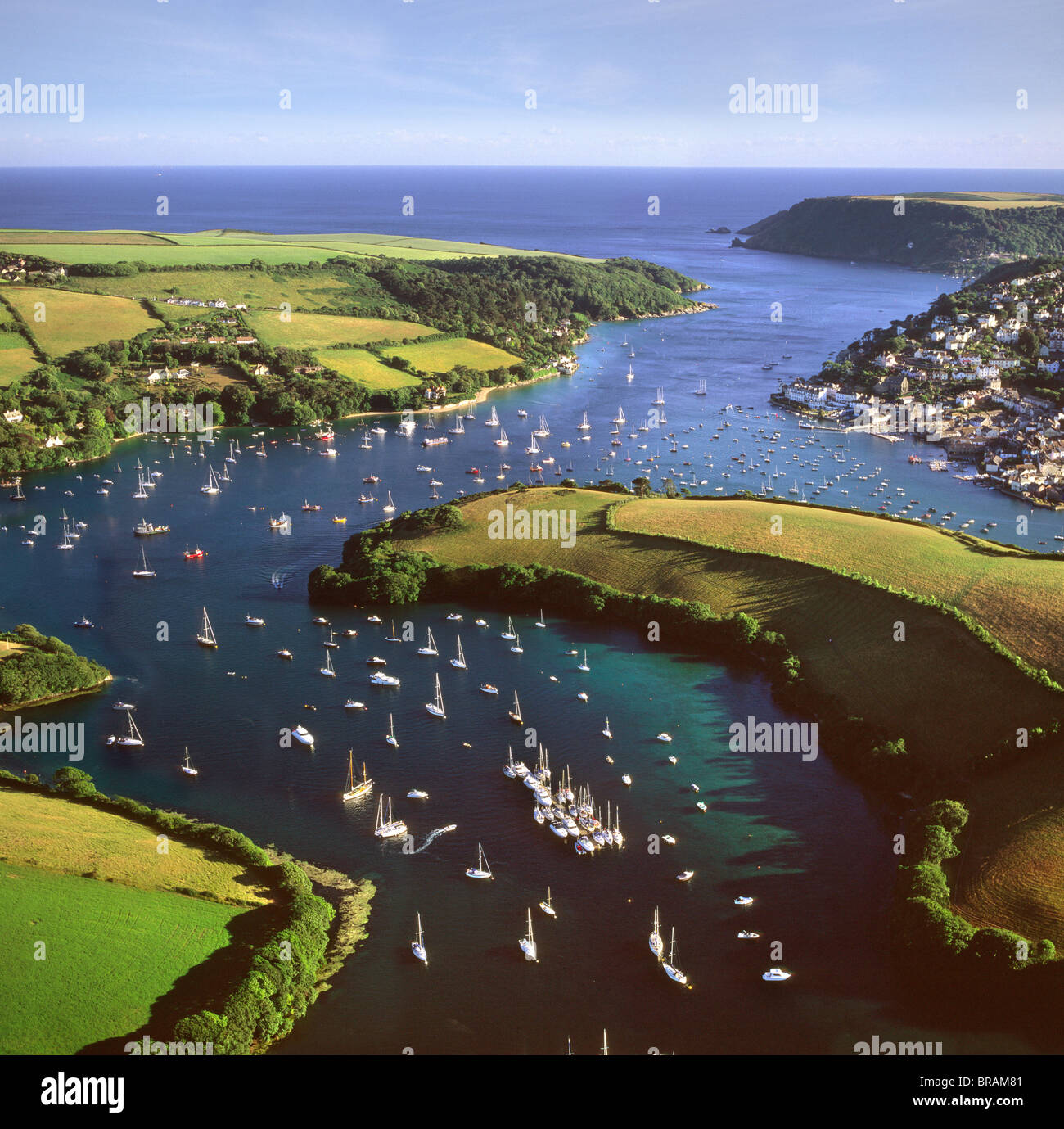 Immagine aerea di Salcombe e East Portlemouth, Kingsbridge estuario, Devon, Inghilterra, Regno Unito, Europa Foto Stock