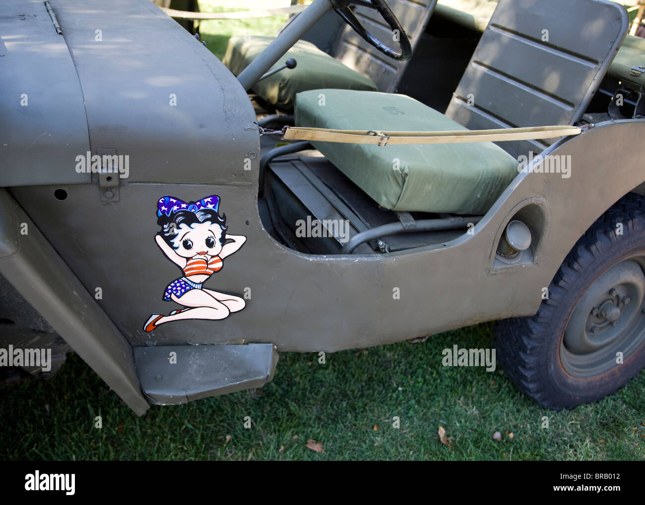 Betty Boop adesivo sulla seconda guerra mondiale era noi Jeep Foto Stock