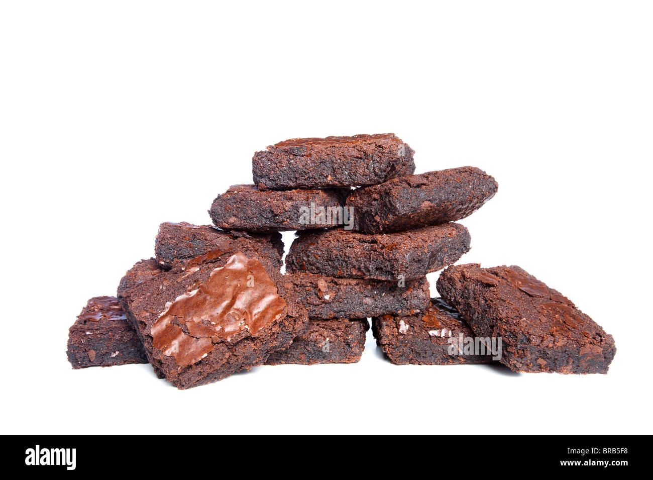 Pane appena sfornato brownies su sfondo bianco Foto Stock