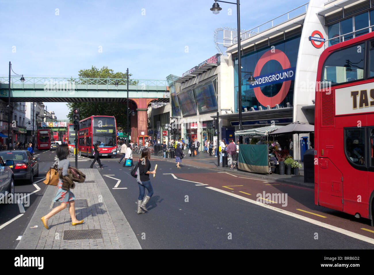 Regno unito Londra sud brixton la stazione della metropolitana di Londra di brixton Foto Stock