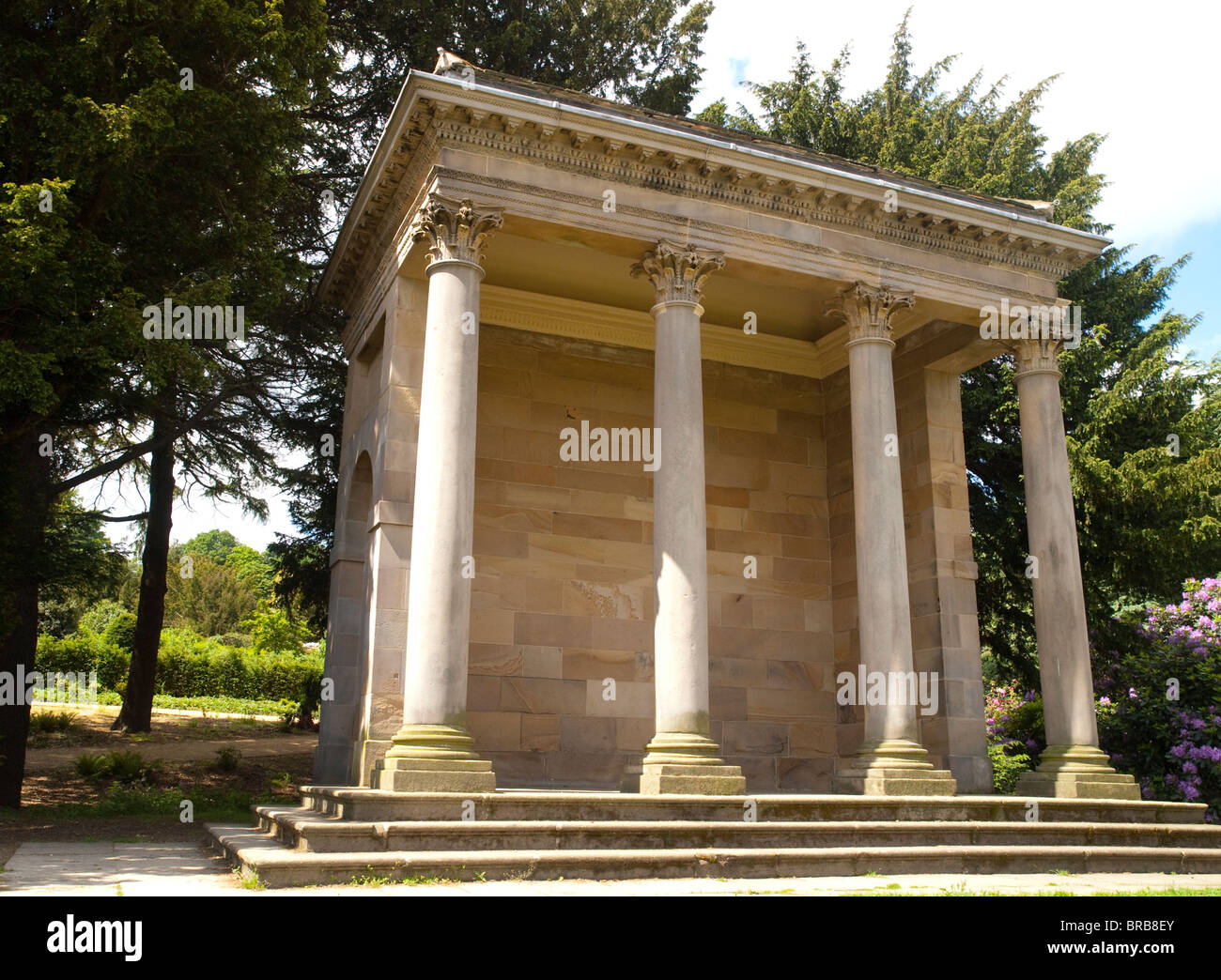 Il Tempio corinzio di Wentworth Castello e Giardini, Stainborough vicino a Barnsley in South Yorkshire Foto Stock