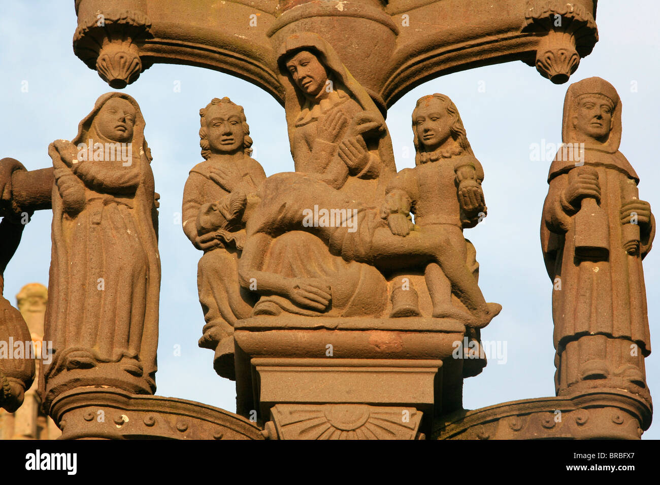 Calvario raffiguranti scene della vita di Gesù, San Thegonnec, Finisterre, Bretagna Francia Foto Stock
