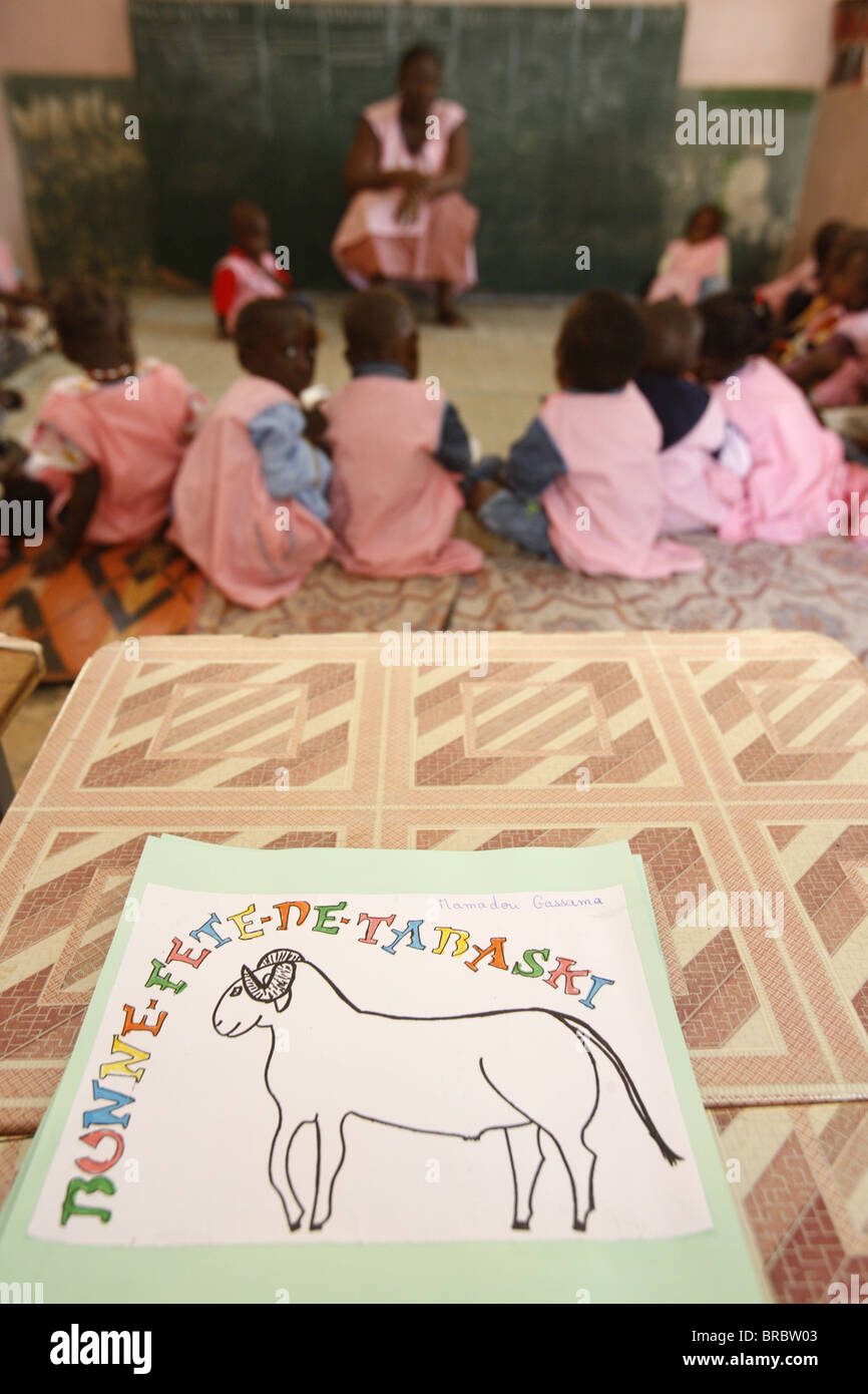 Scuola materna, Ziguinchor, Casamance, Senegal Africa occidentale Foto Stock