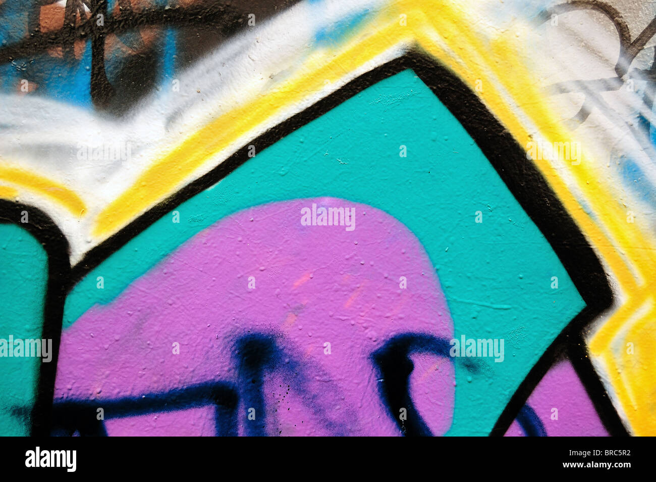 Abstract graffiti ruvida dettaglio. Urban street art background. Foto Stock