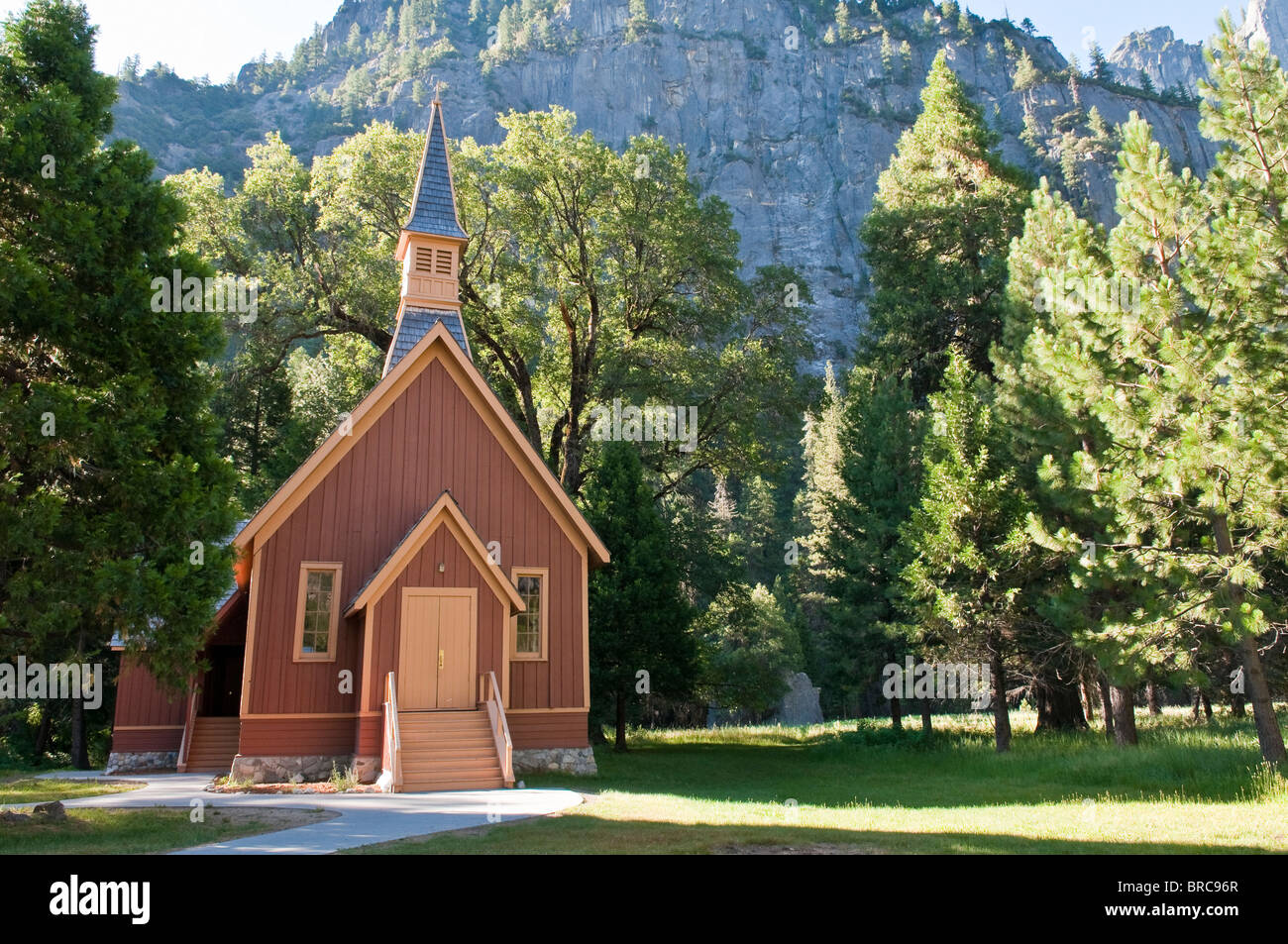 Nella piccola cappella in Yosemite National Park, California, Stati Uniti d'America Foto Stock