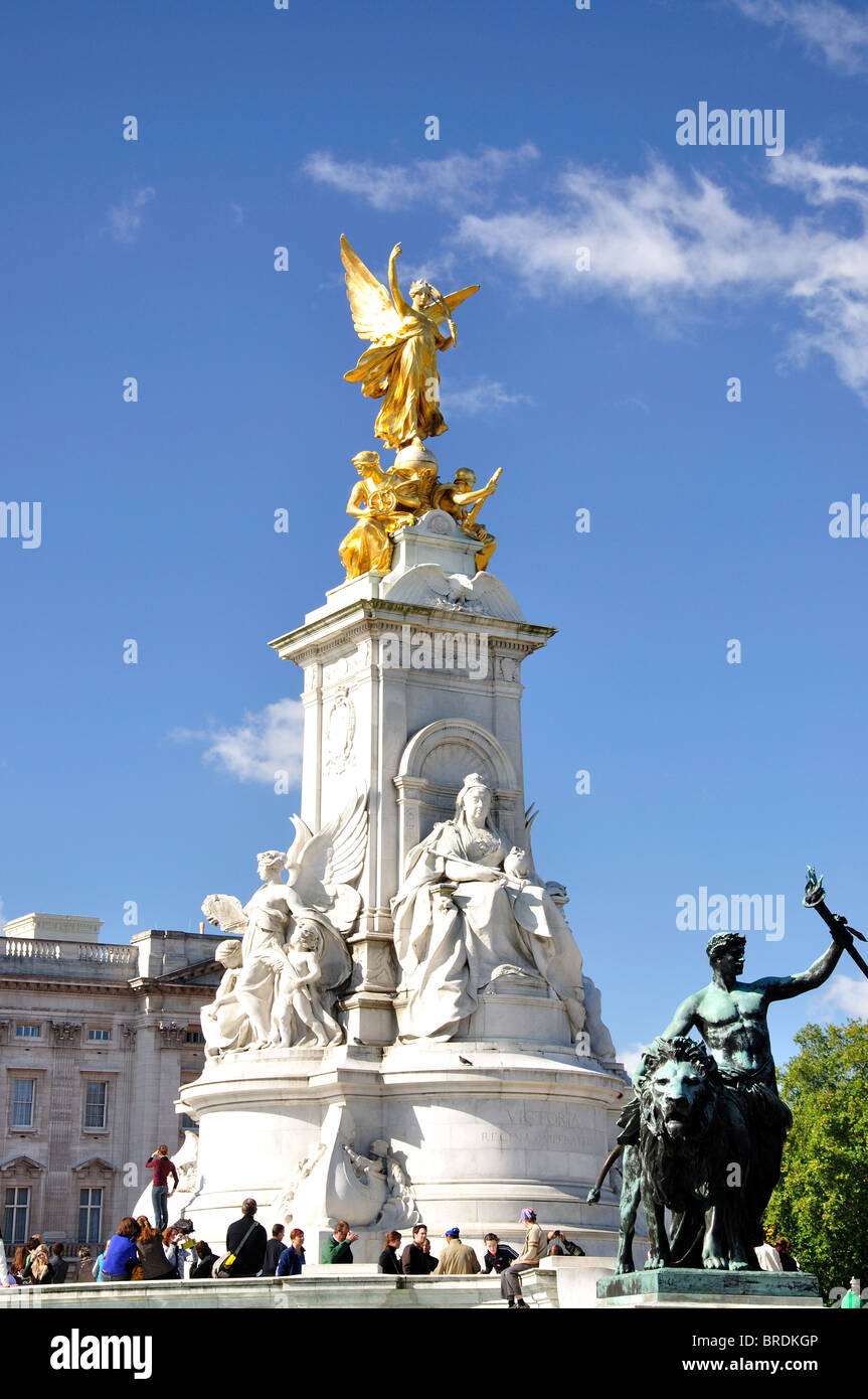 Il memoriale della Victoria, Buckingham Palace, City of Westminster, Greater London, England, Regno Unito Foto Stock