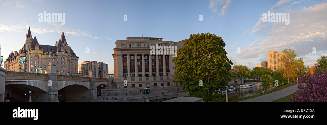 Chateau Laurier Hotel Panorama, Ottawa, Ontario, Canada Foto Stock