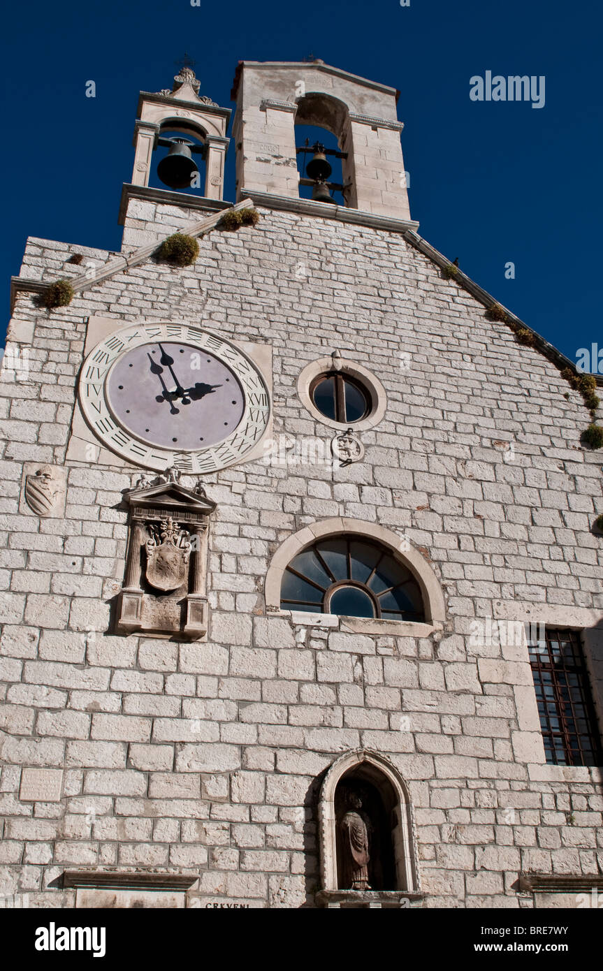 Vecchia chiesa vicino alla Cattedrale di Sibenik, Dalmazia, Croazia Foto Stock