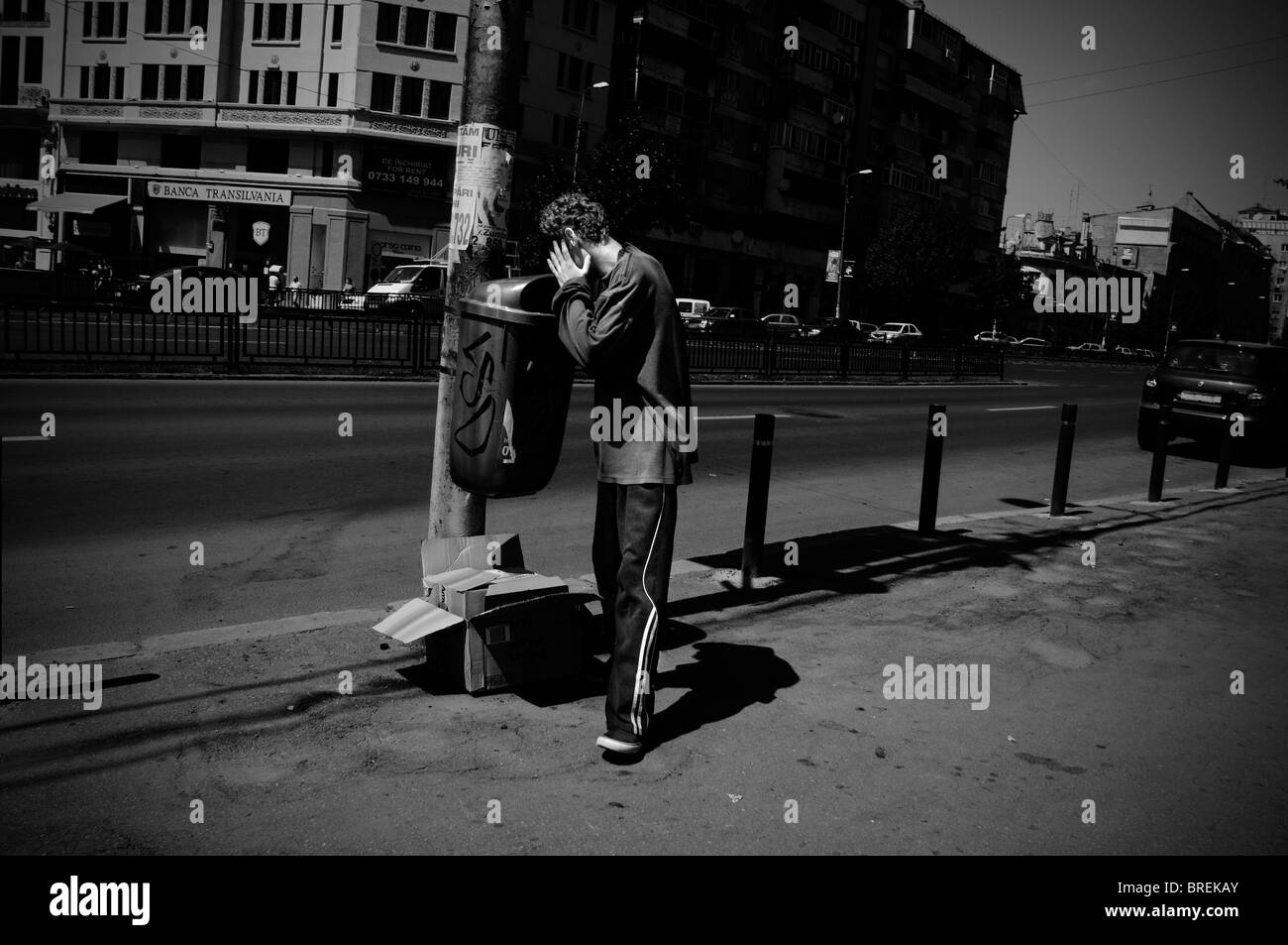 La Romania. Morendo di fame uomo Foto Stock