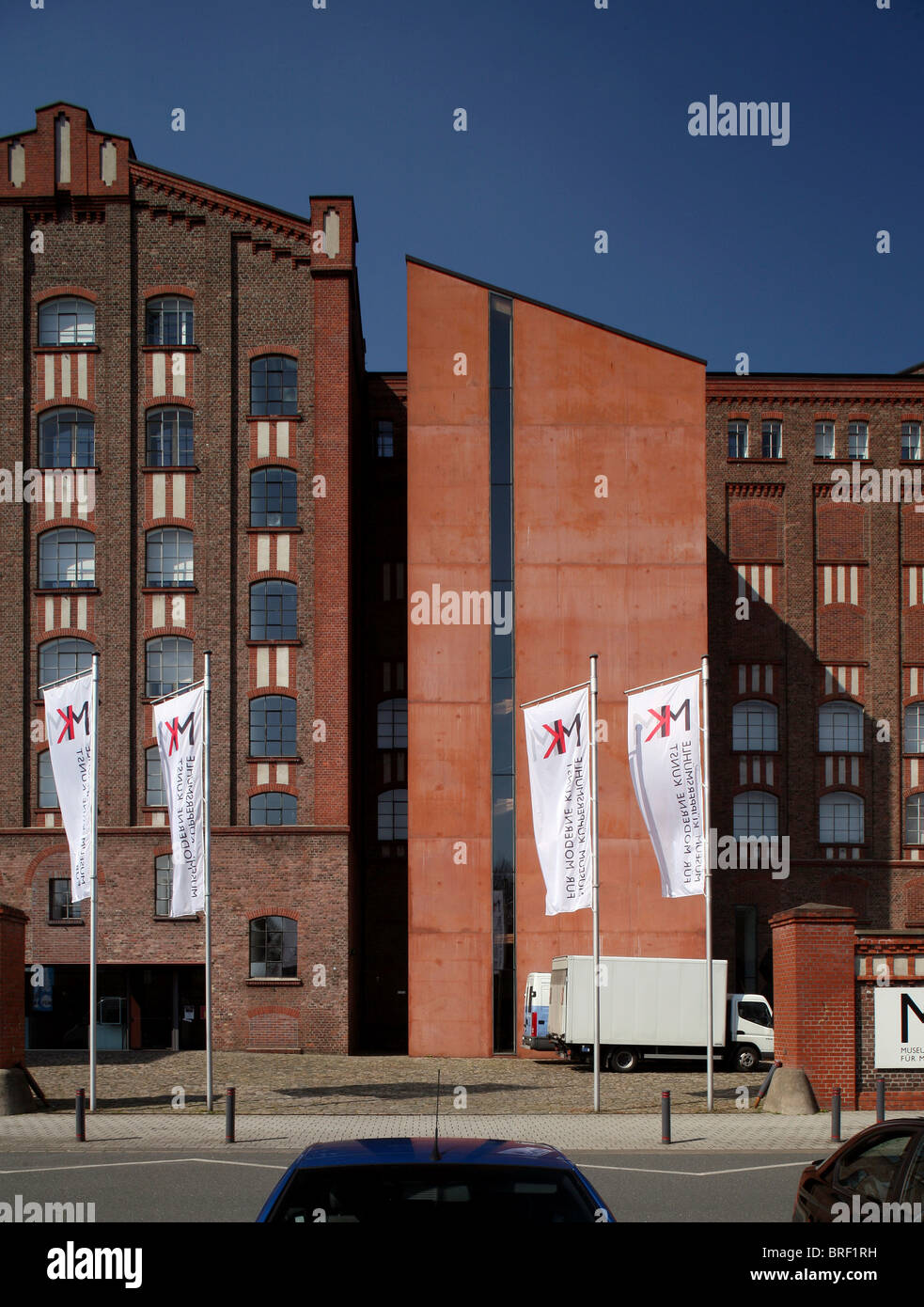 Museo Kueppersmuehle presso il porto interno di Duisburg, zona della Ruhr, Renania settentrionale-Vestfalia, Germania, Europa Foto Stock