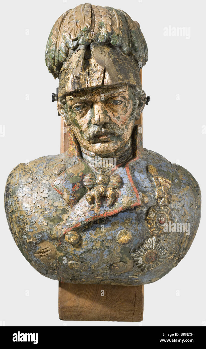 Figurehead SMS 'Radetzky'., ritratto a colori busto di campo maresciallo Radetzky, legno, 60 x 50 x 30 cm. Rivestimento di vernice spesso, parzialmente fragile e scheggiato, la parte anteriore del cappello è scheggiata a causa di danni di manovra. Il busto fissato ad una trave in legno con dispositivo di montaggio a parete. La fregata a vite 'Radetzky' era dotata di 37 cannoni e aveva un equipaggio di 372 uomini. Sotto il comando dell'ammiraglio von Tegetthoff e con Franz Jeremiasch come capitano della nave, il 'Radetzky' prese parte alla battaglia navale contro i danesi nei pressi di Helgoland nel 1864. La nave di von Tegetthoff, il SMS , Foto Stock