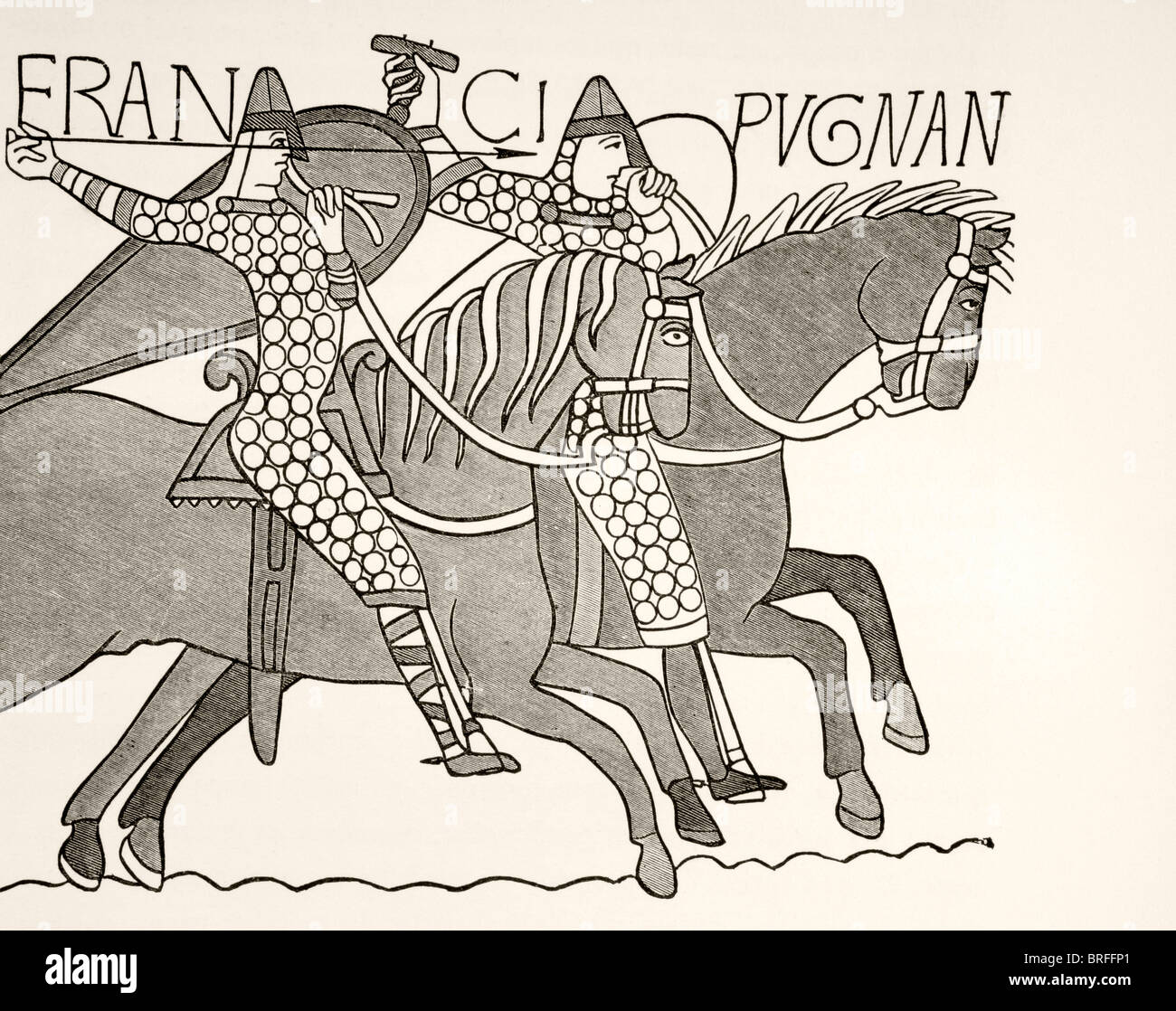 Frammento di Arazzo di Bayeux che mostra due montati, cavalieri corazzati di Guglielmo il Conquistatore esercito in combattimento. Foto Stock