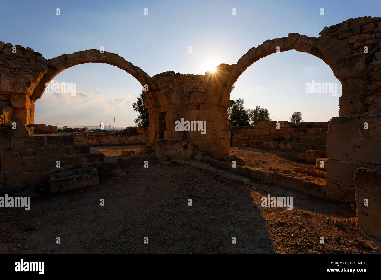 Saranda Kolones fortezza, archway, archeologia, Sito Patrimonio Mondiale dell'UNESCO, Kato, Paphos, Pafos, Cipro, Europa Foto Stock