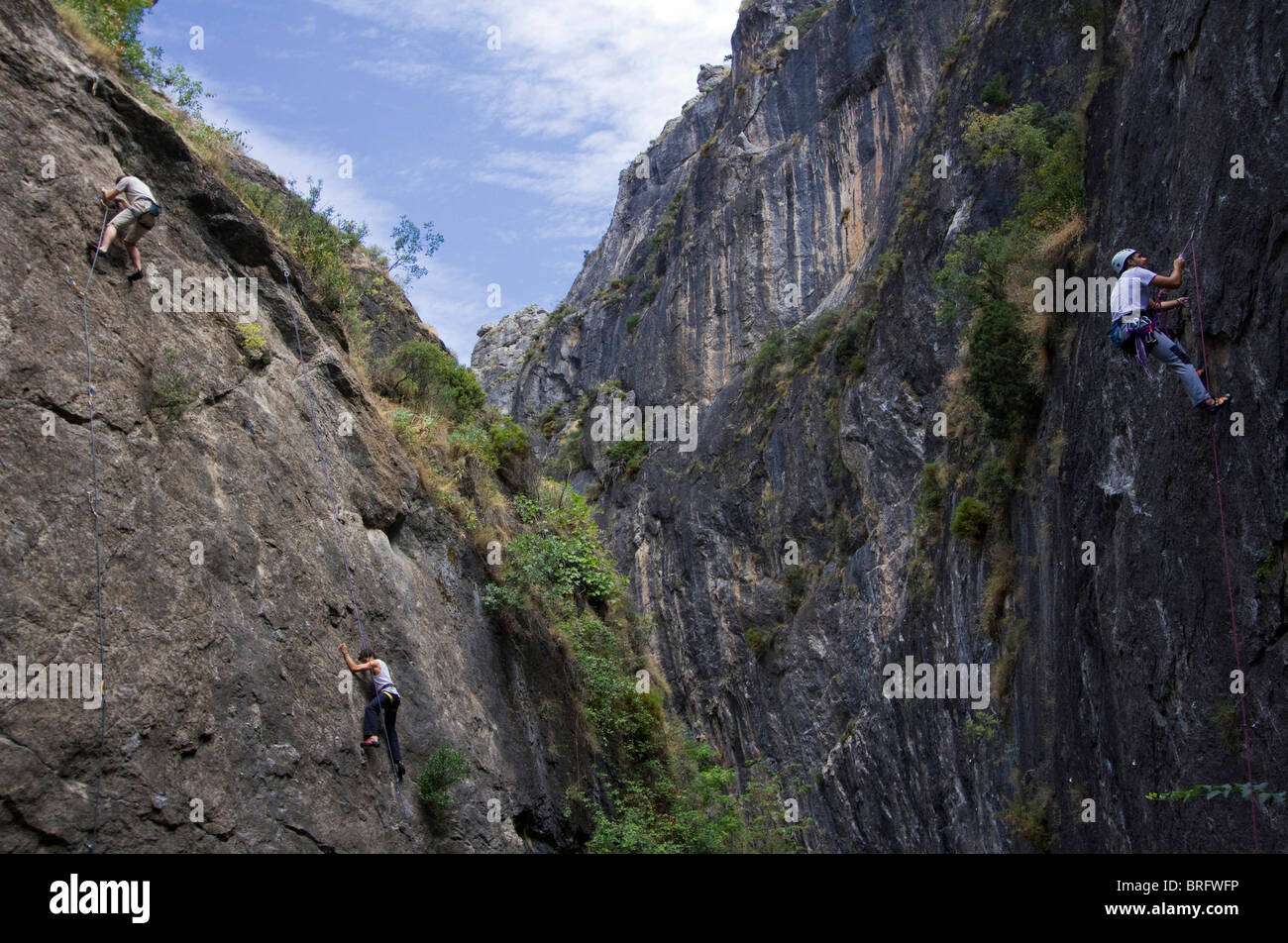 Monachil gorge area Parco Nazionale Sierra Nevada Spagna Europa Foto Stock